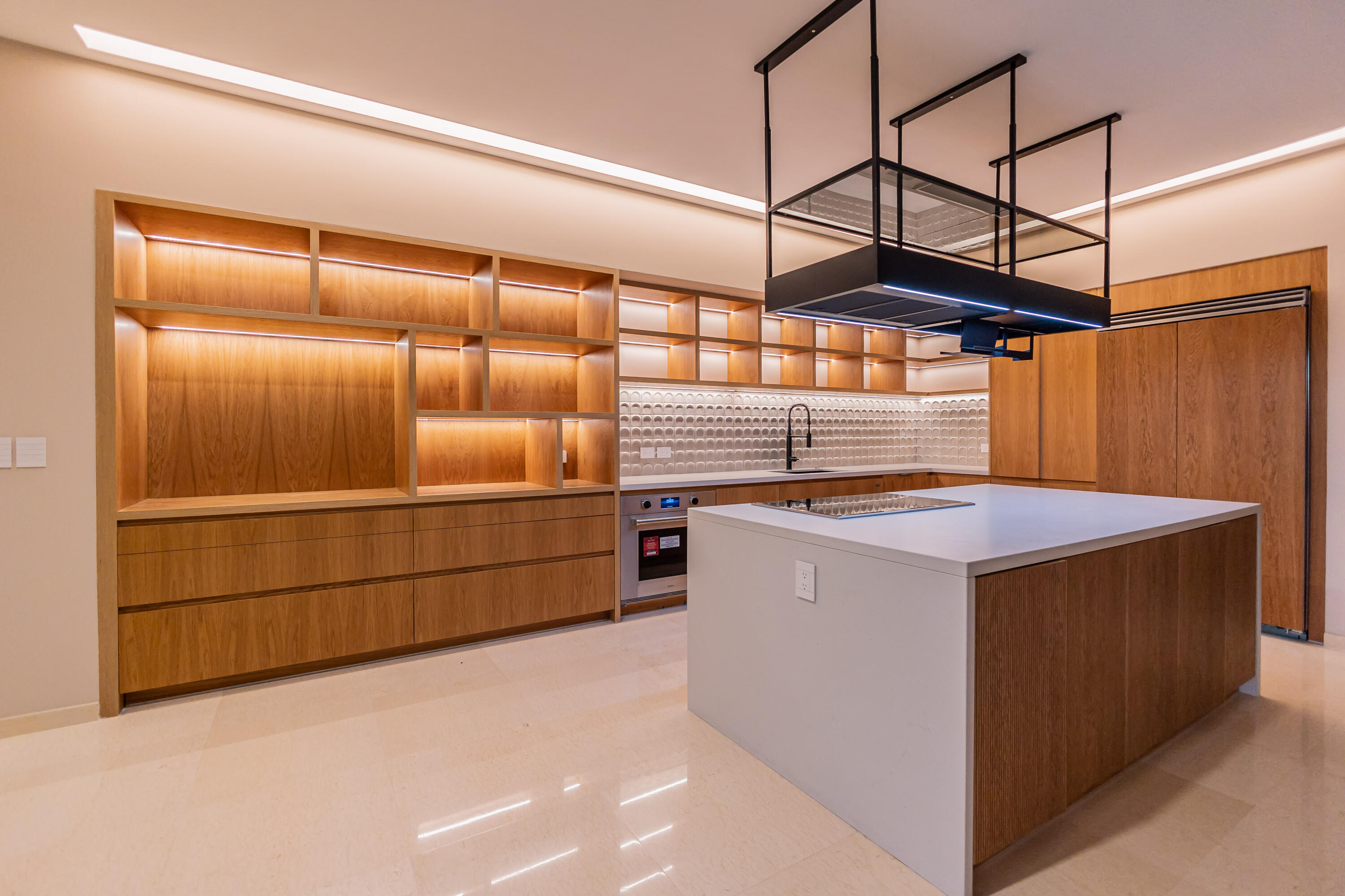 Vistamar Penthouse 501