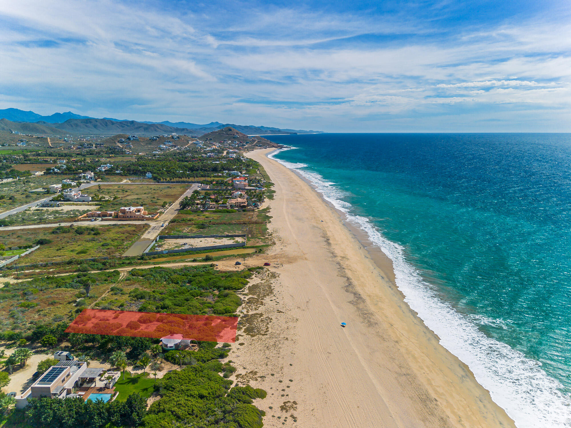 Costa del Pacifico Beachfront