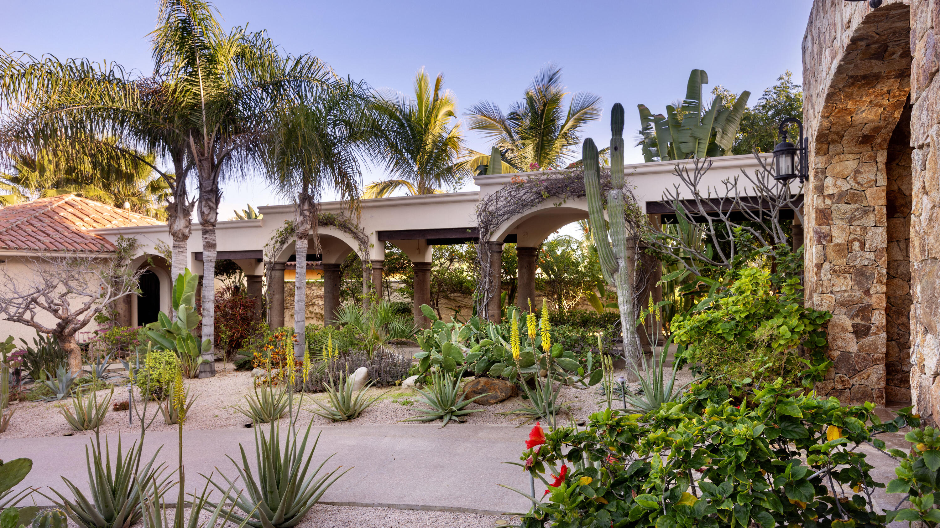Hacienda Del Pacifico, Pescadero
