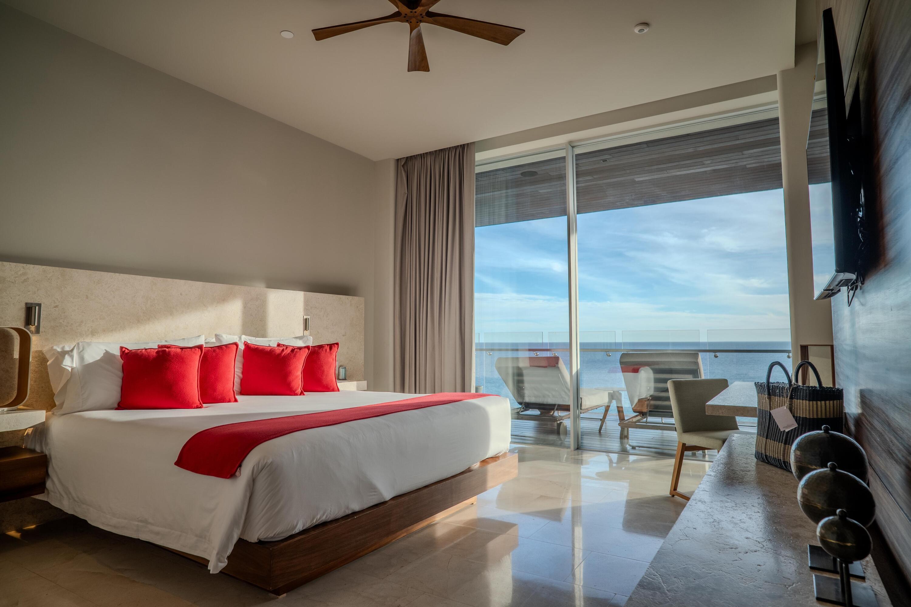 Solaz Residences, 305 Solaz