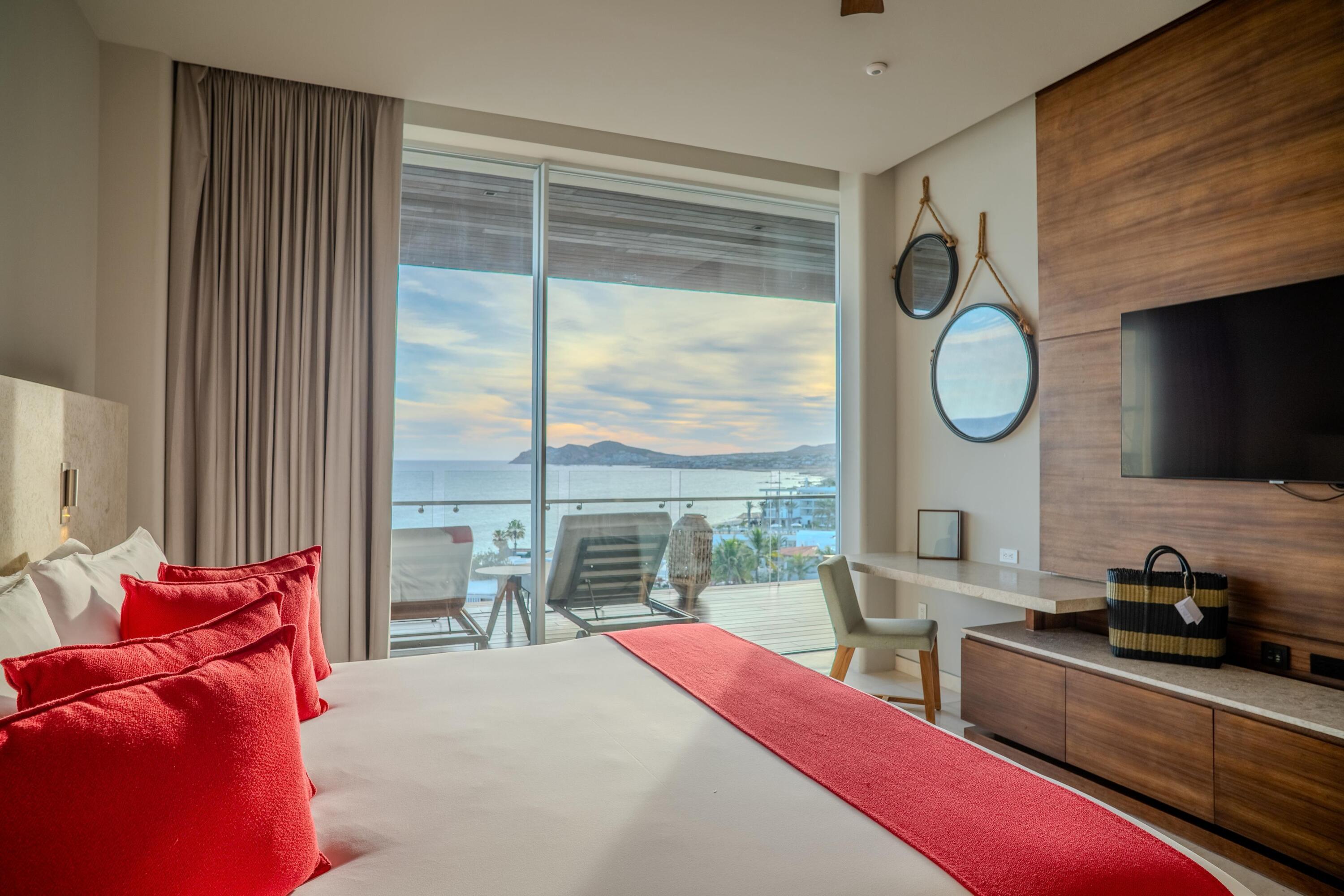 Solaz Residences, 305 Solaz