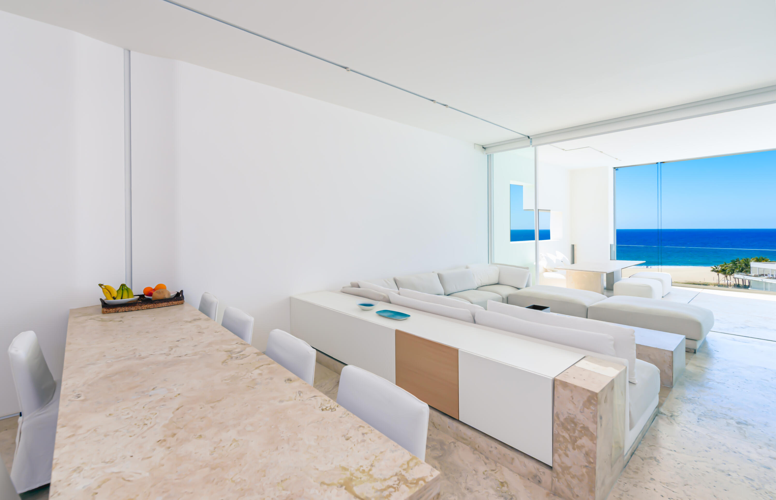 P.º Malecon San Jose, Viceroy 4A