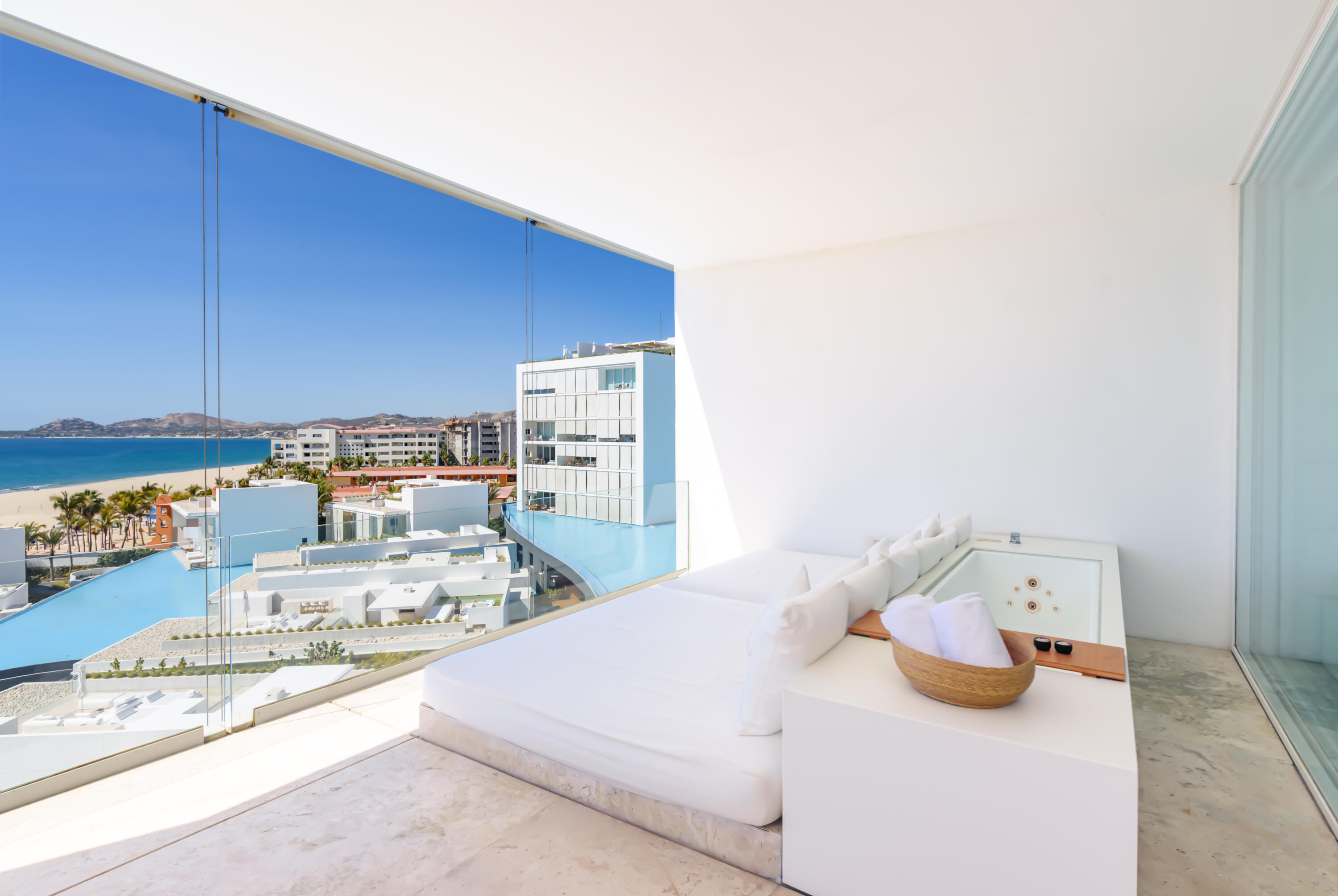 P.º Malecon San Jose, Viceroy 4A