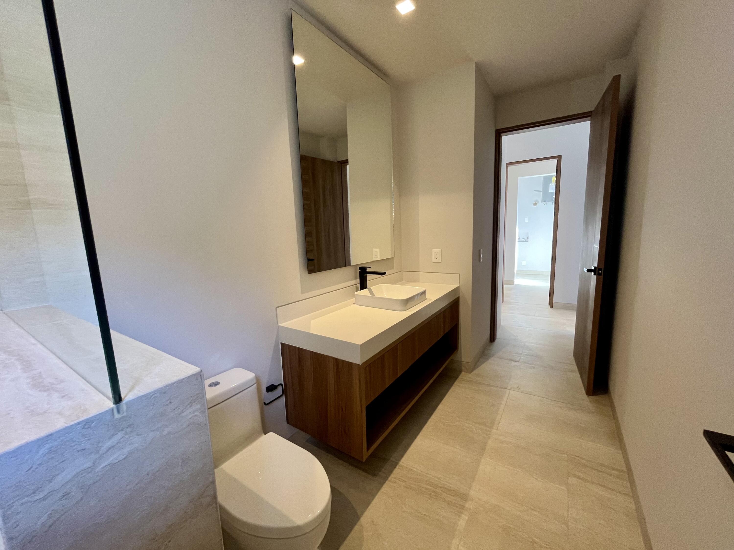 Ave. Vista Hermosa SN, Costarena E202