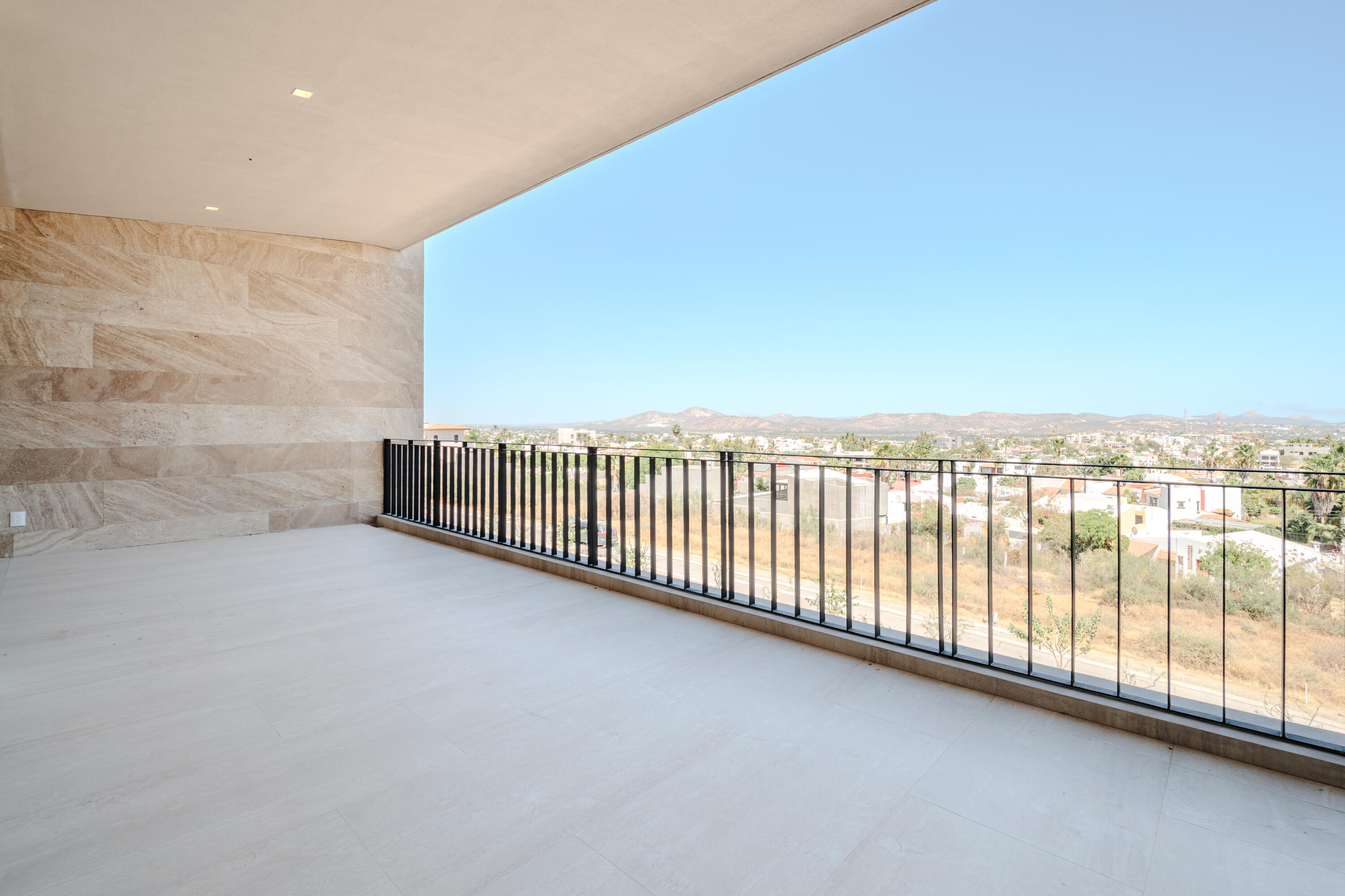 Ave. Vista Hermosa SN, Costarena E202