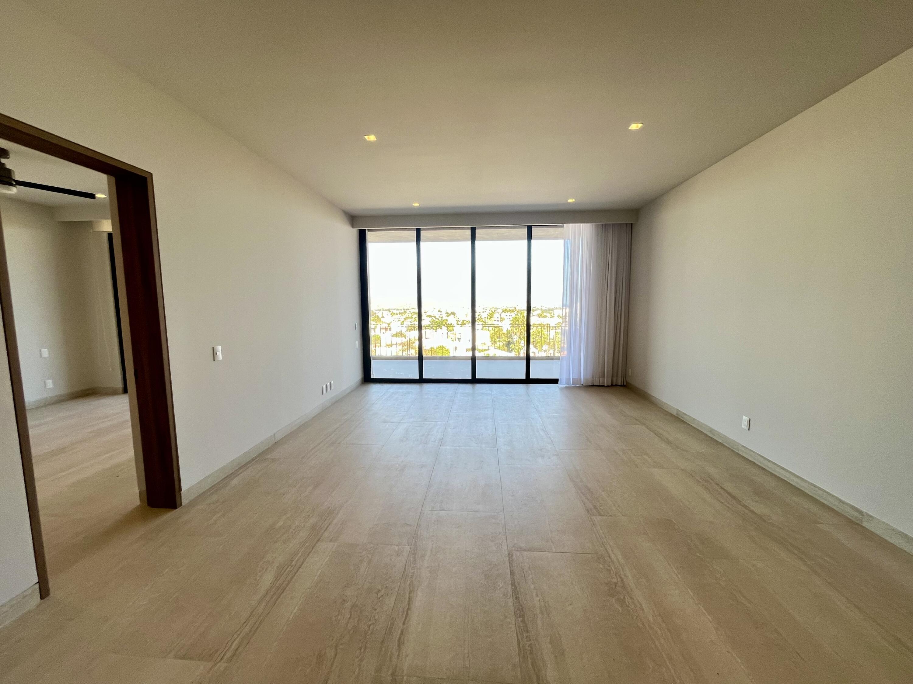 Ave. Vista Hermosa SN, Costarena E202