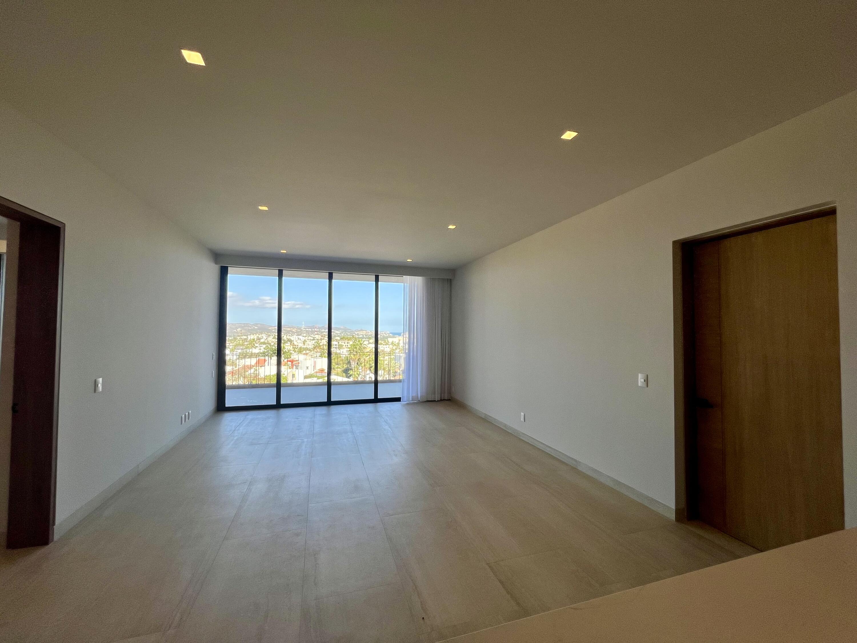 Ave. Vista Hermosa SN, Costarena E202