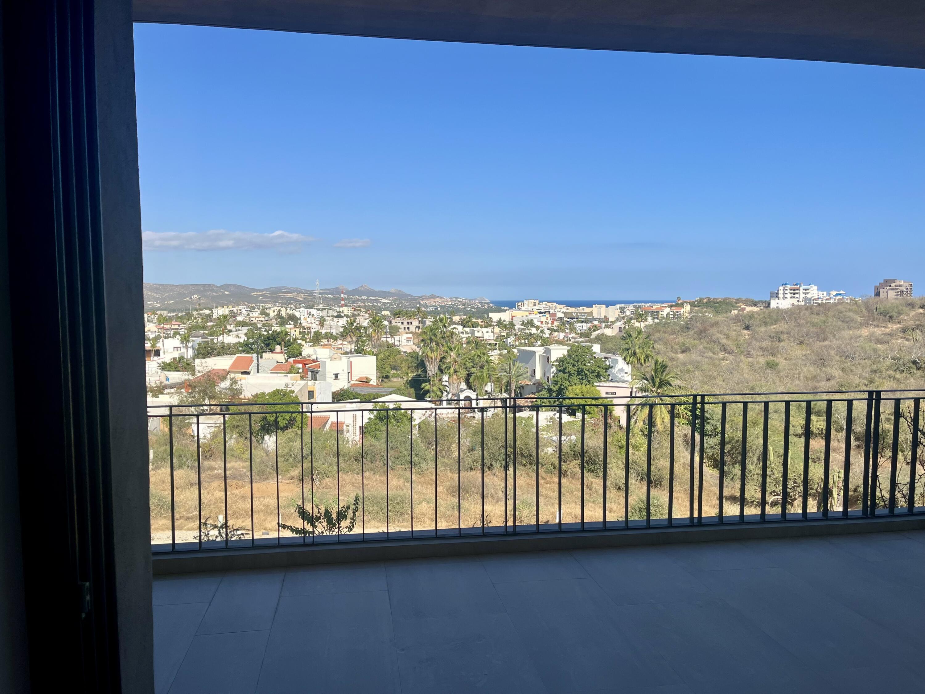 Ave. Vista Hermosa SN, Costarena E202