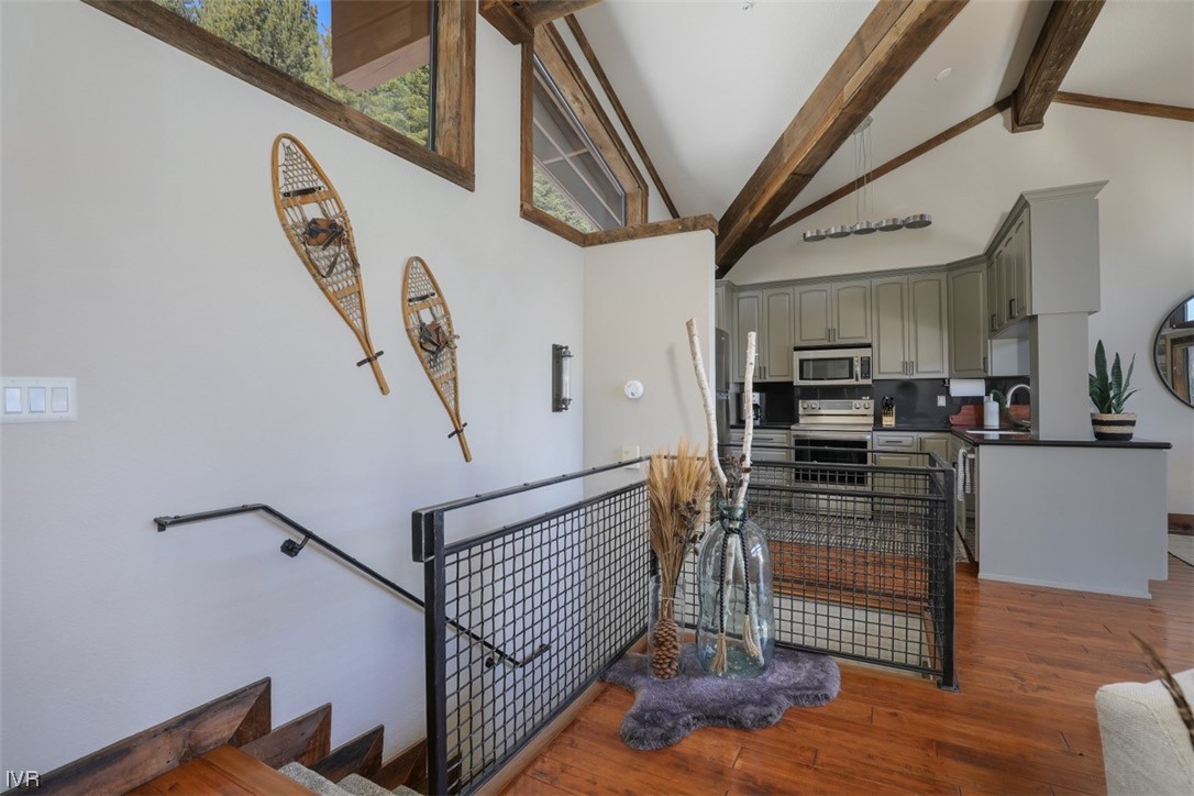 400 Fairview Boulevard 99