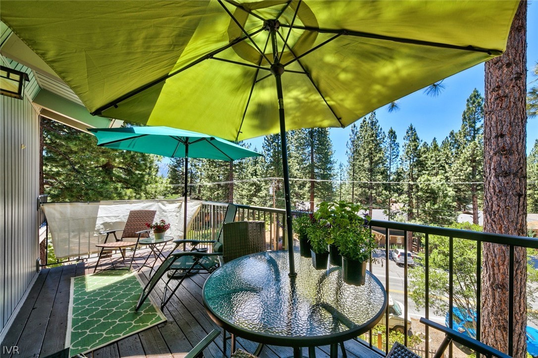 820 Oriole Way 68