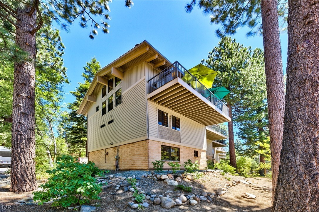 820 Oriole Way 68