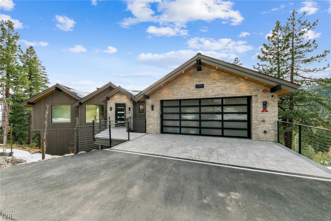 739 Burgundy Road