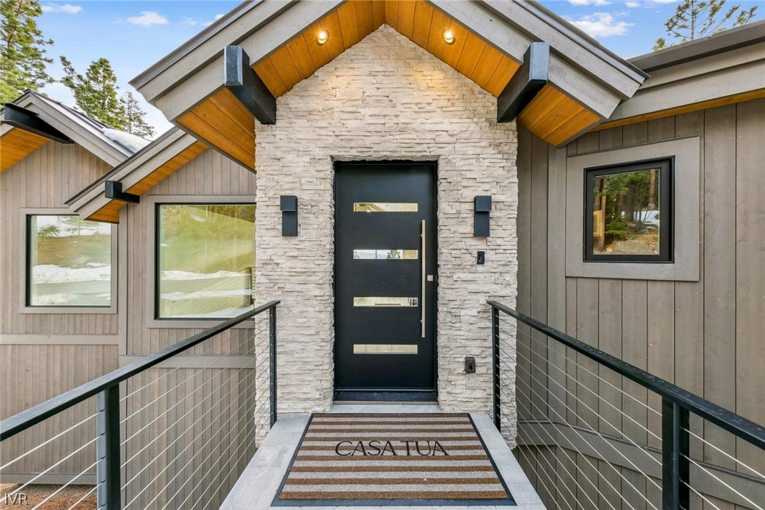 739 Burgundy Road
