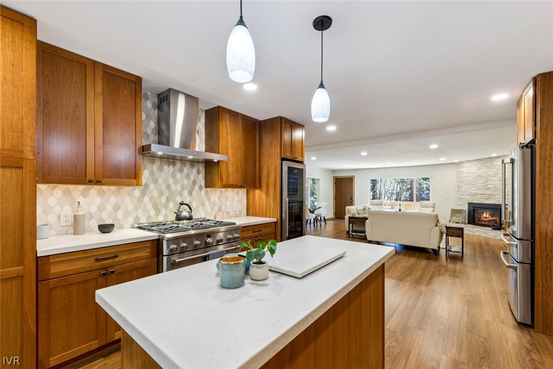 866 Northwood Boulevard 44