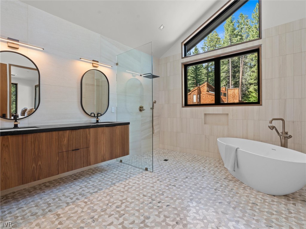 647 Saddlehorn Drive