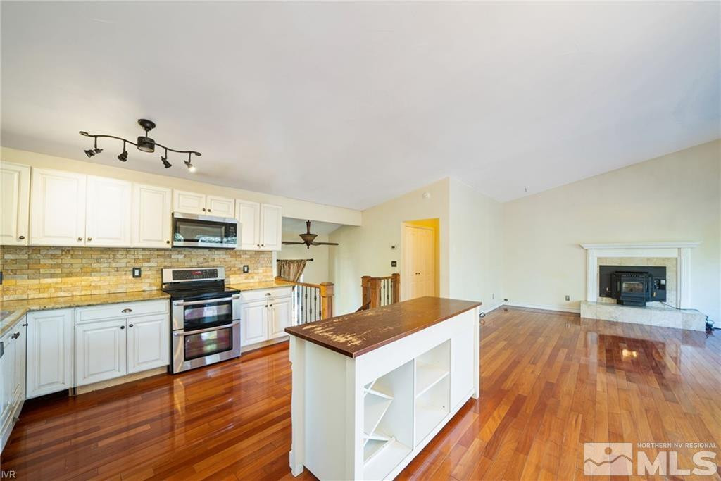 948 Harold Drive 1