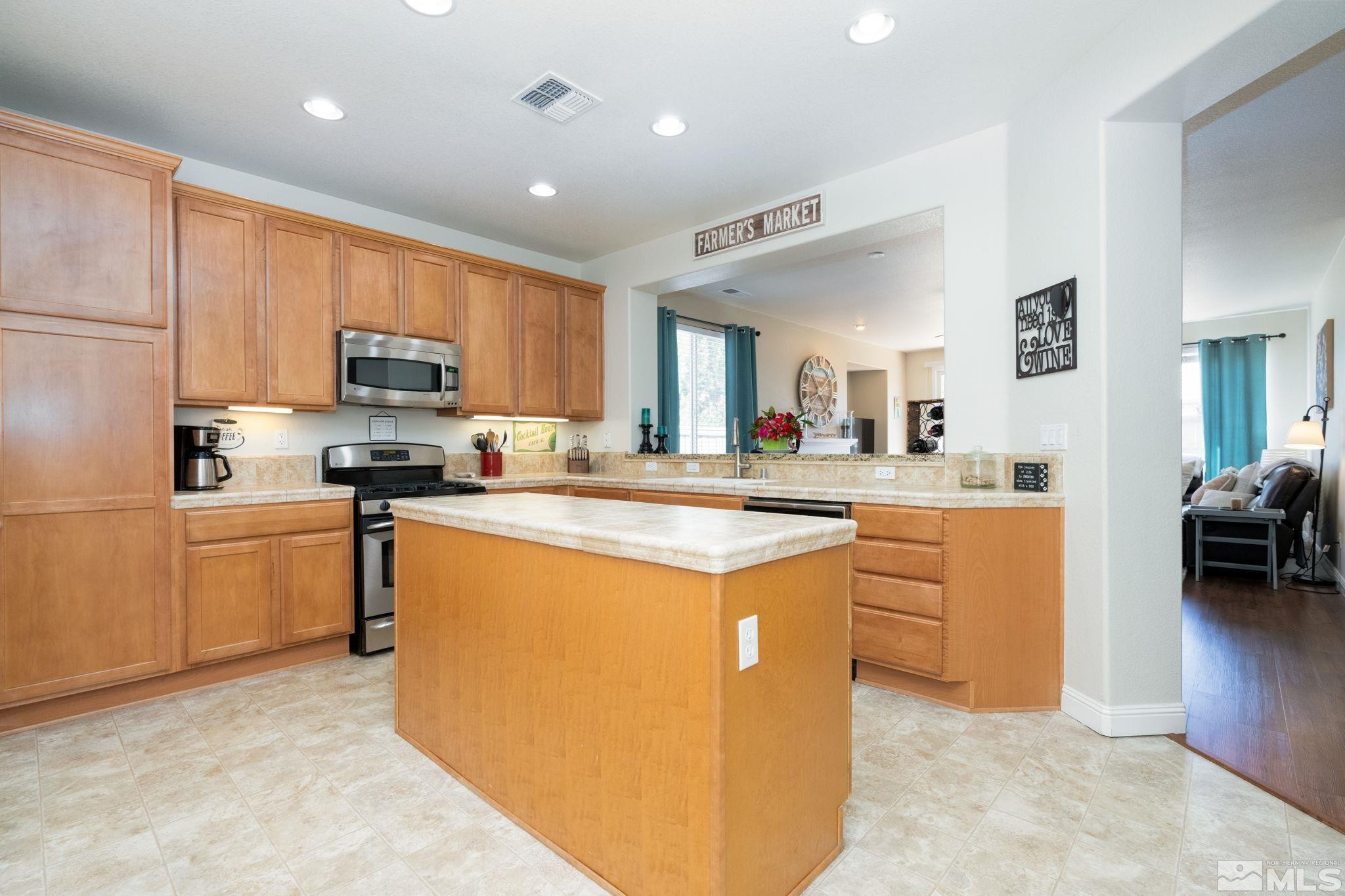 401 Sysonby Court