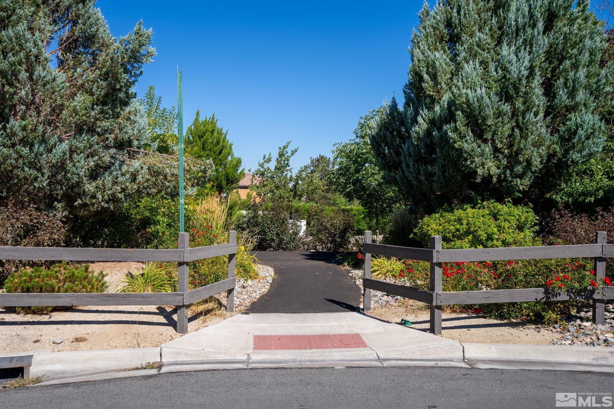 401 Sysonby Court