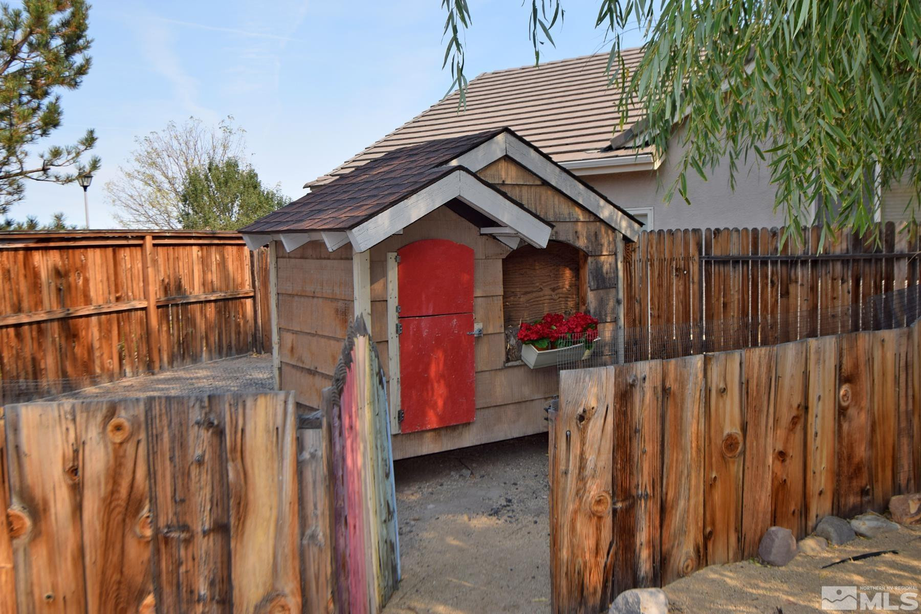1405 Bronze Canyon