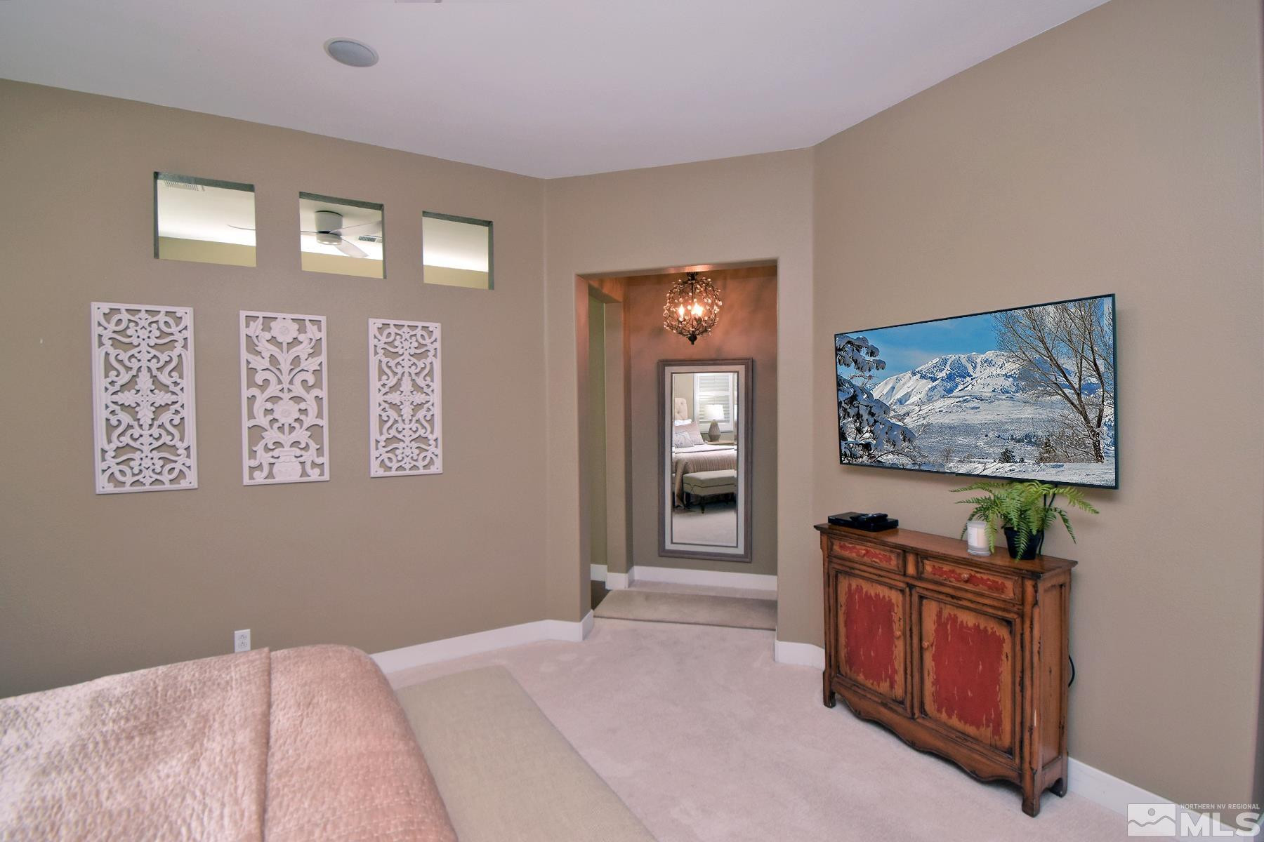 1405 Bronze Canyon