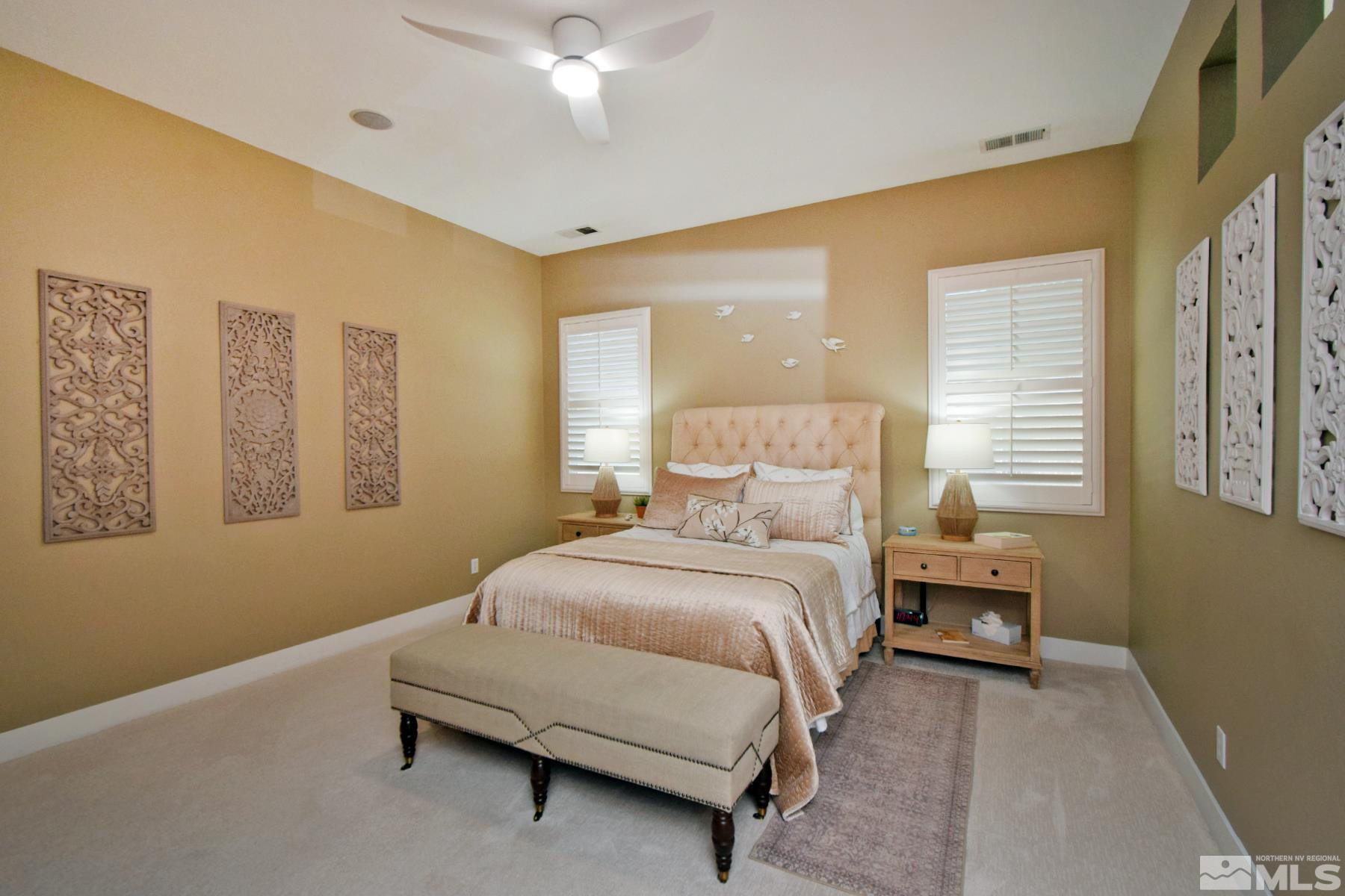 1405 Bronze Canyon
