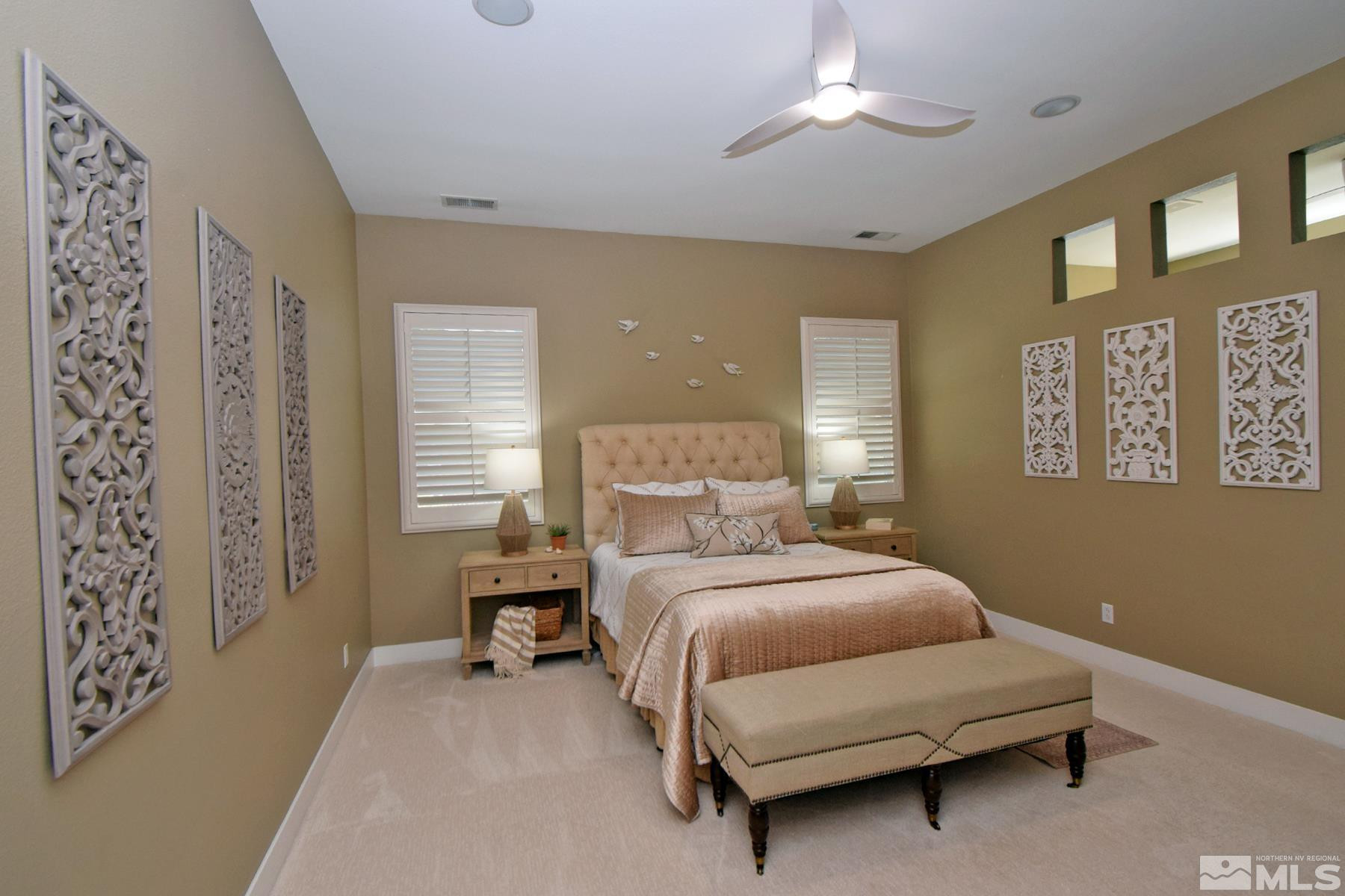 1405 Bronze Canyon