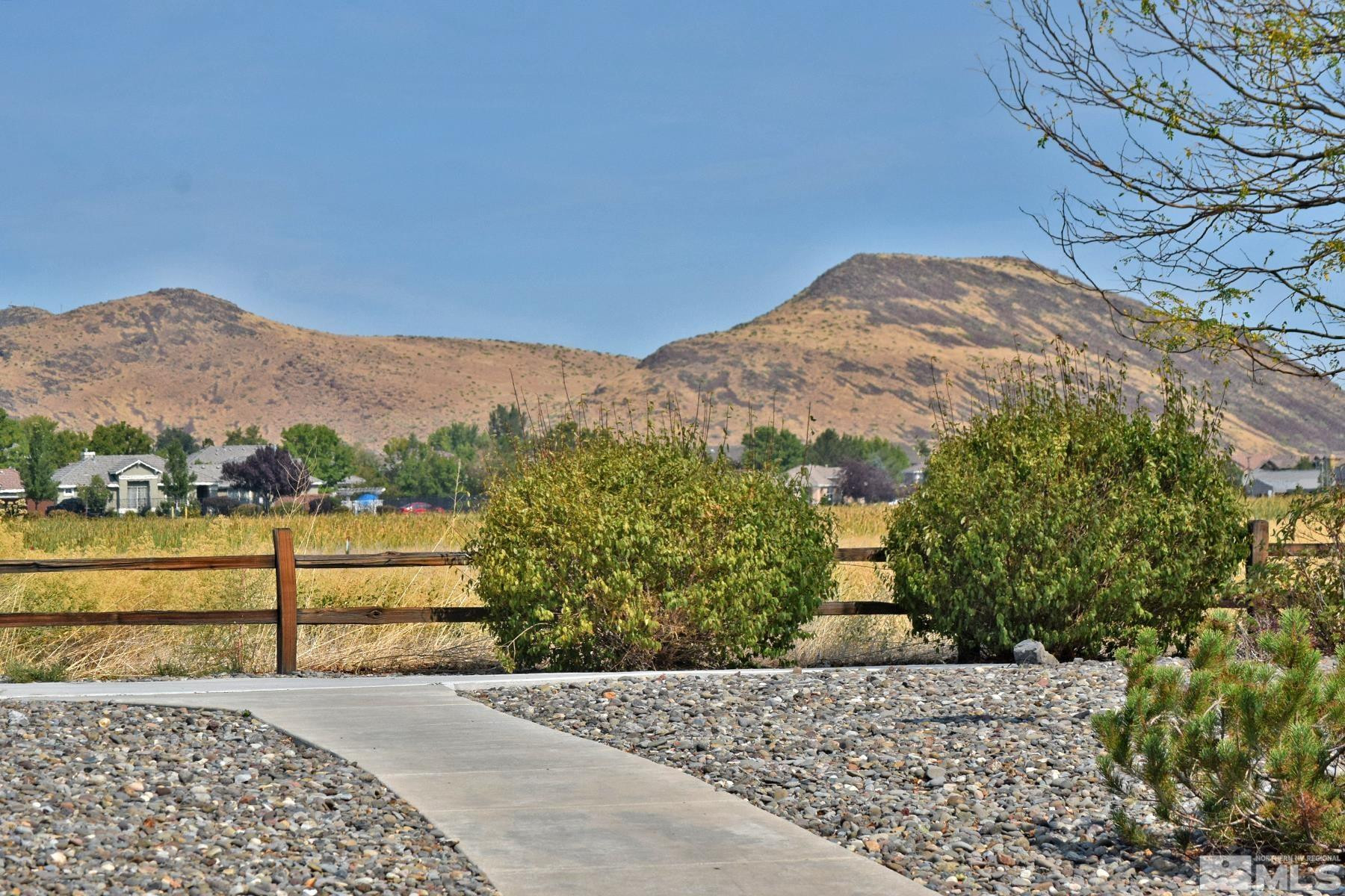 1405 Bronze Canyon