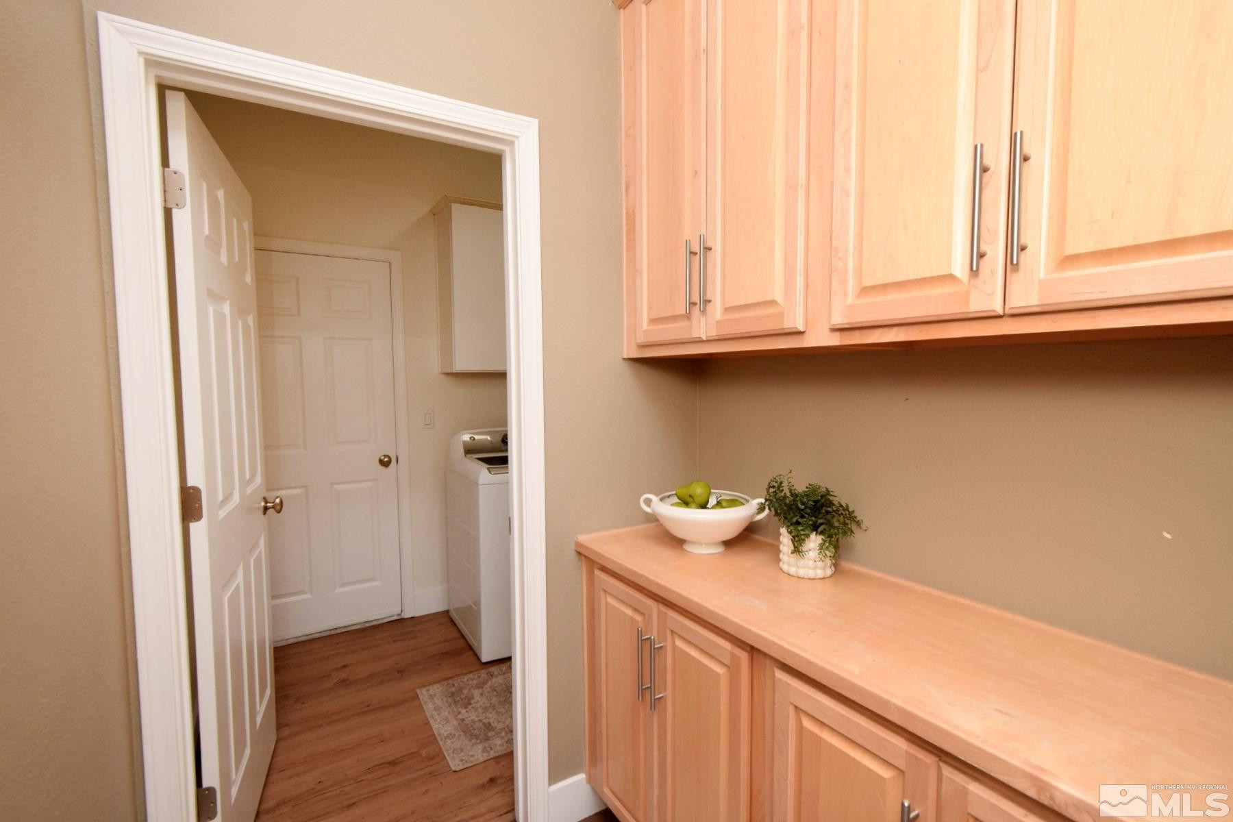 1405 Bronze Canyon