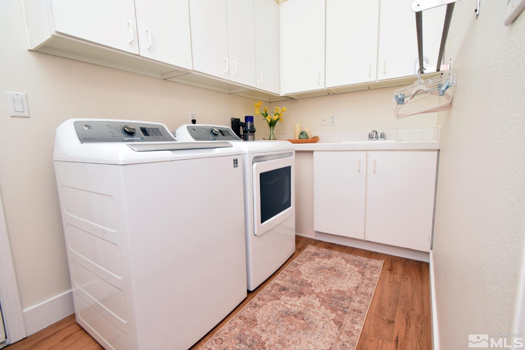 1405 Bronze Canyon
