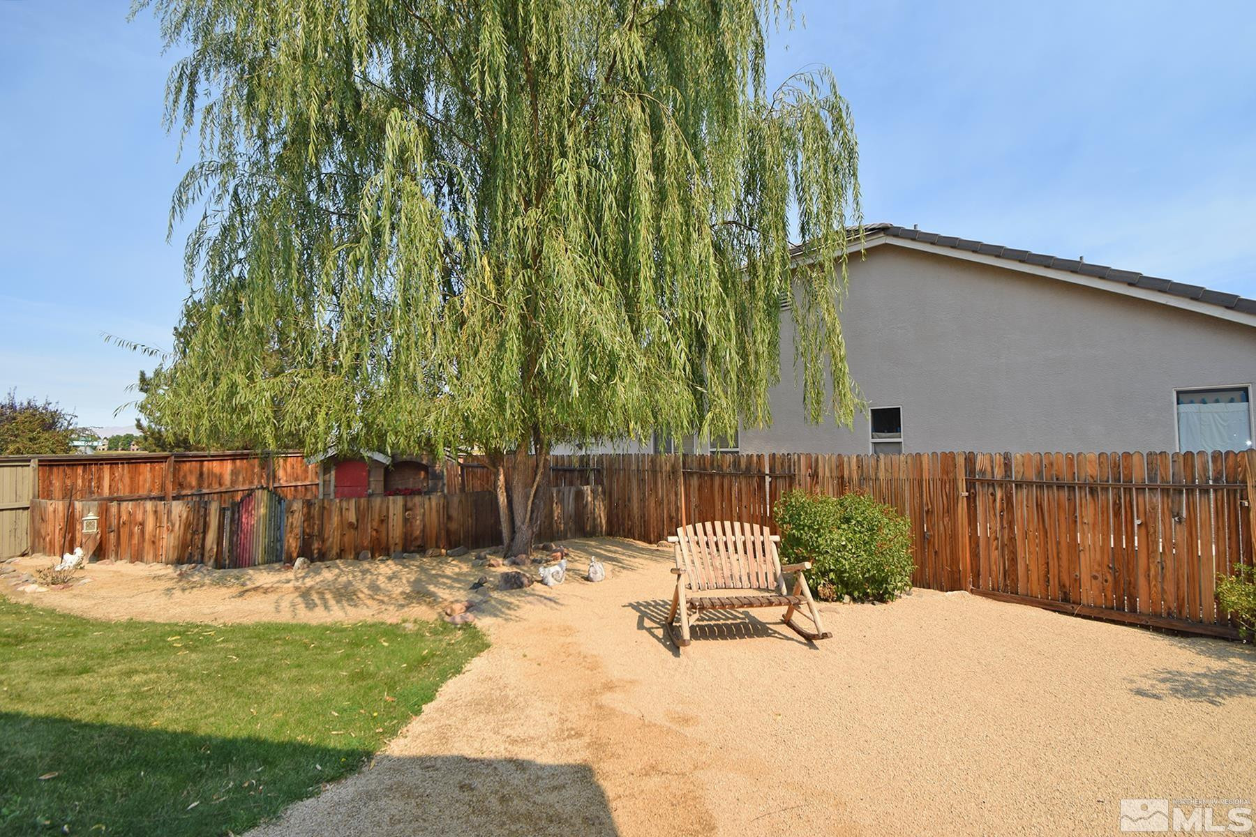 1405 Bronze Canyon