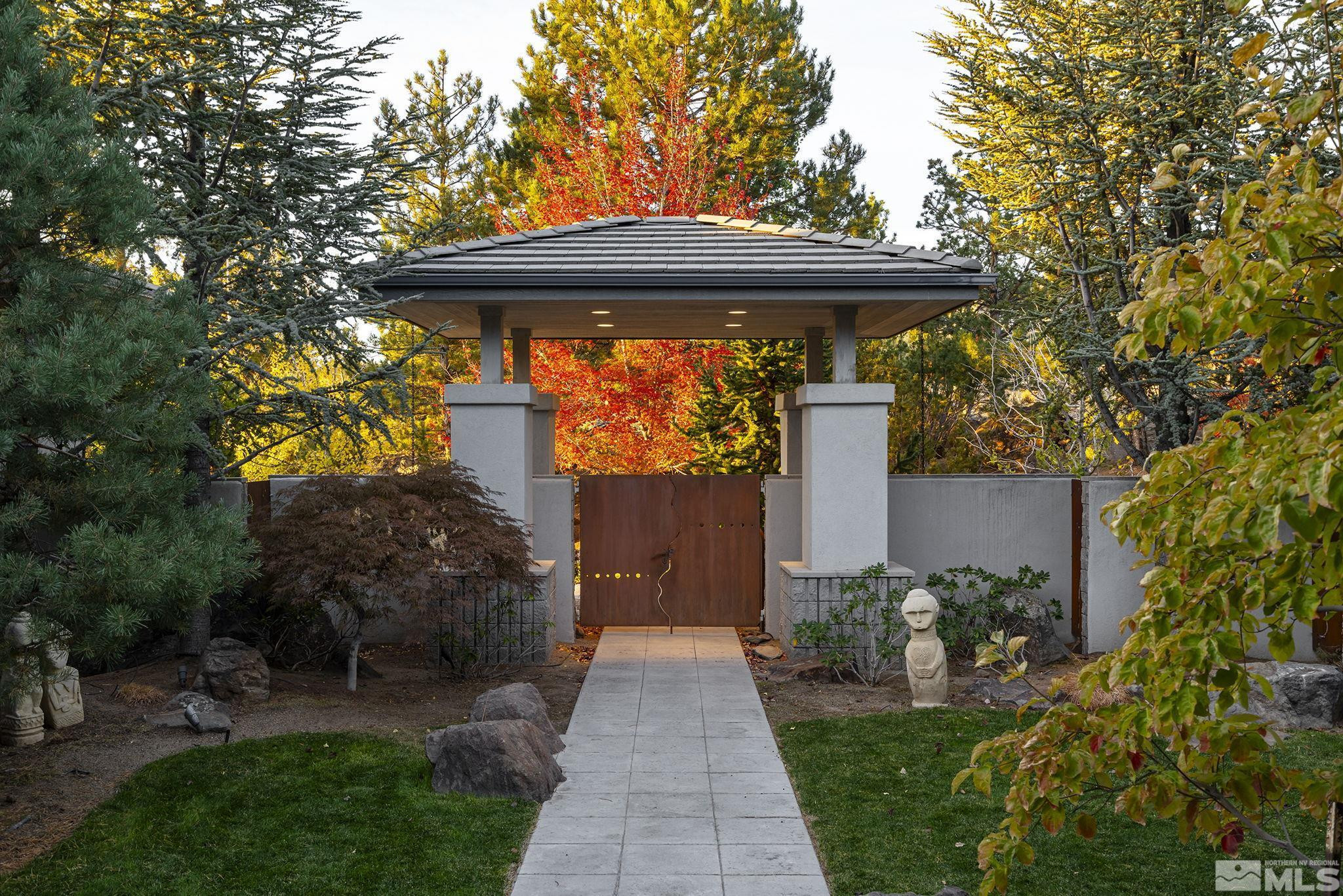 10035 W Desert Canyon Drive