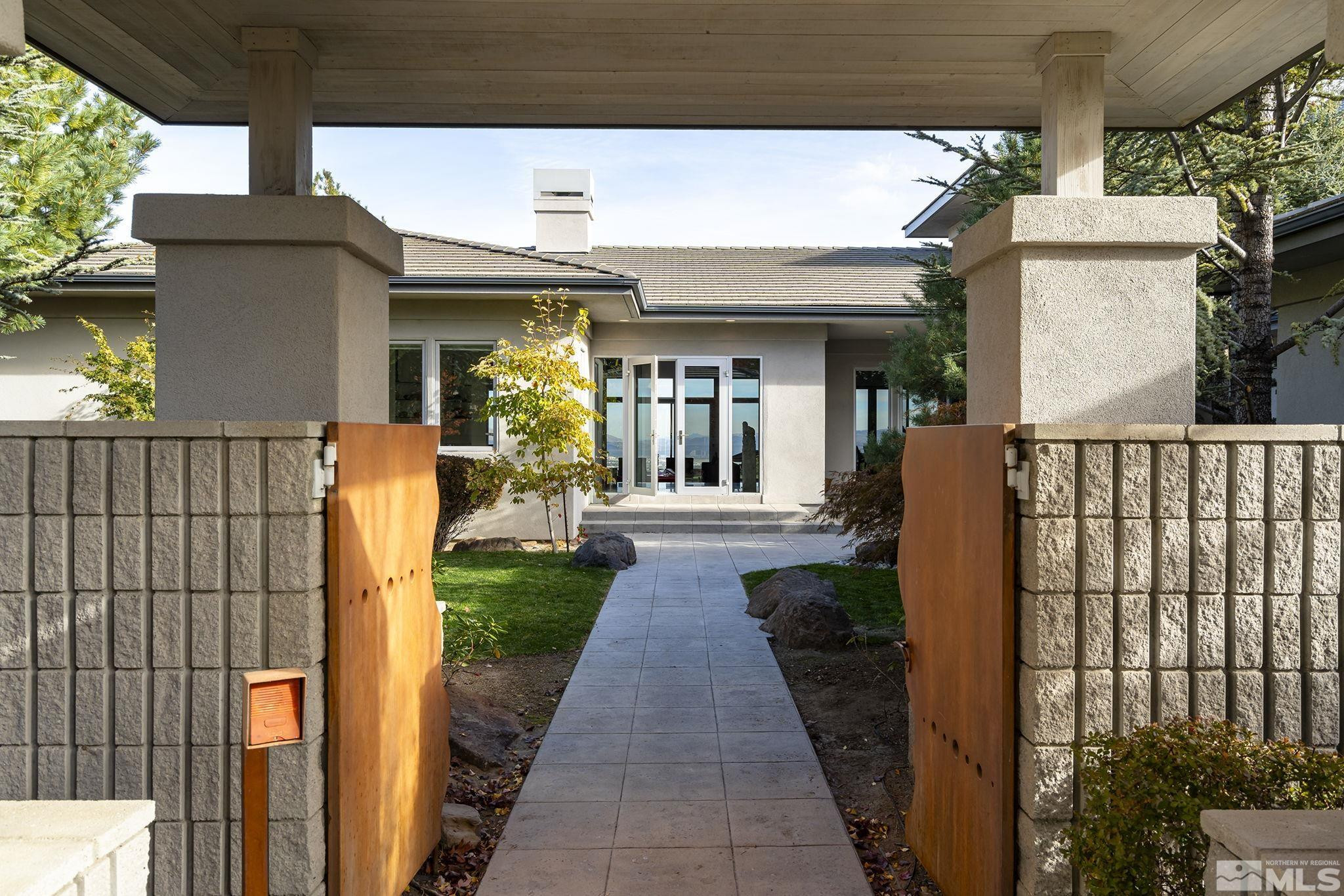 10035 W Desert Canyon Drive