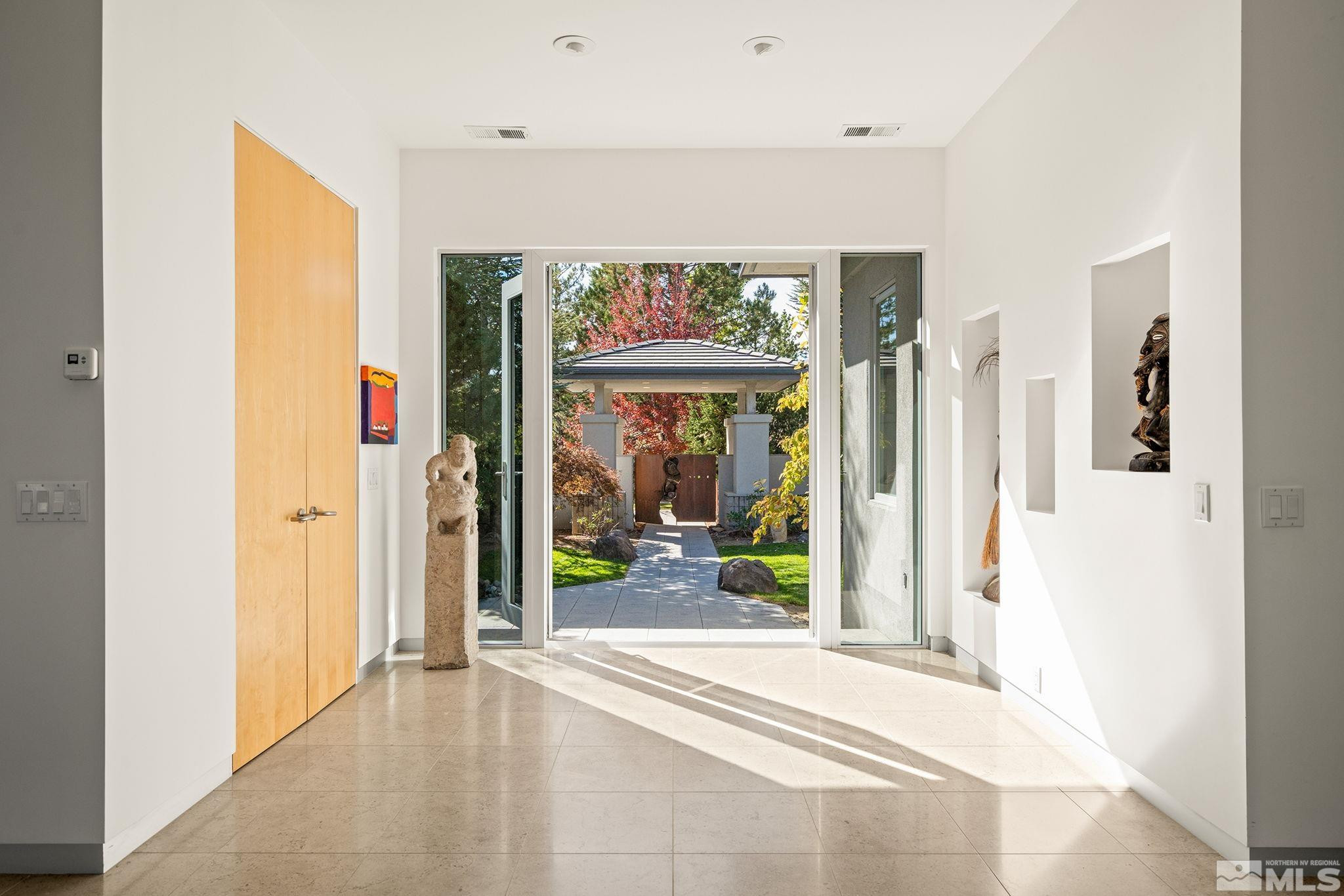 10035 W Desert Canyon Drive