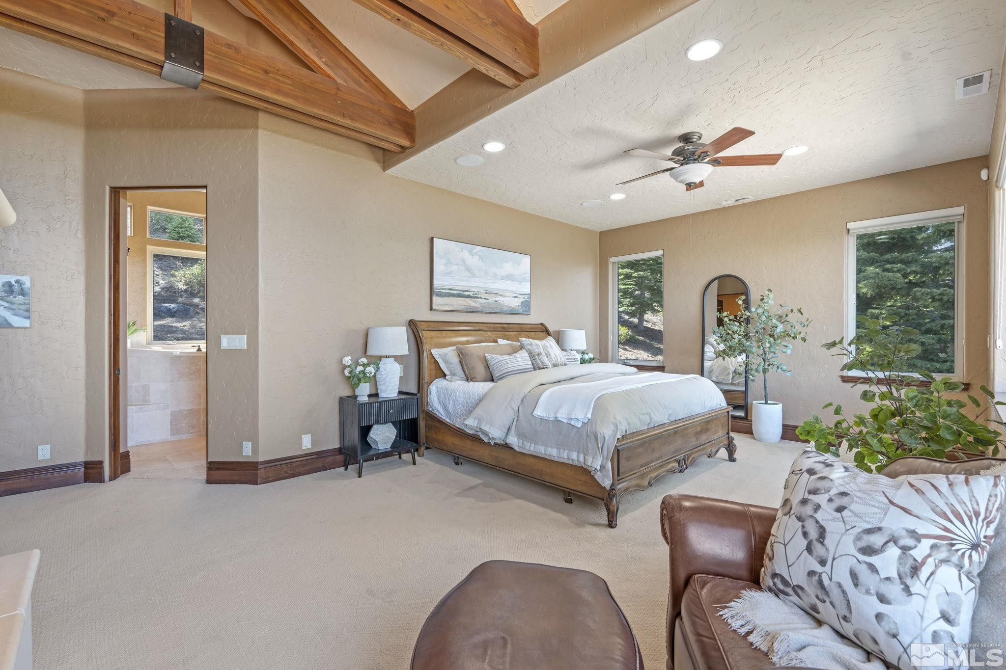 115 W Jeffrey Pine Road