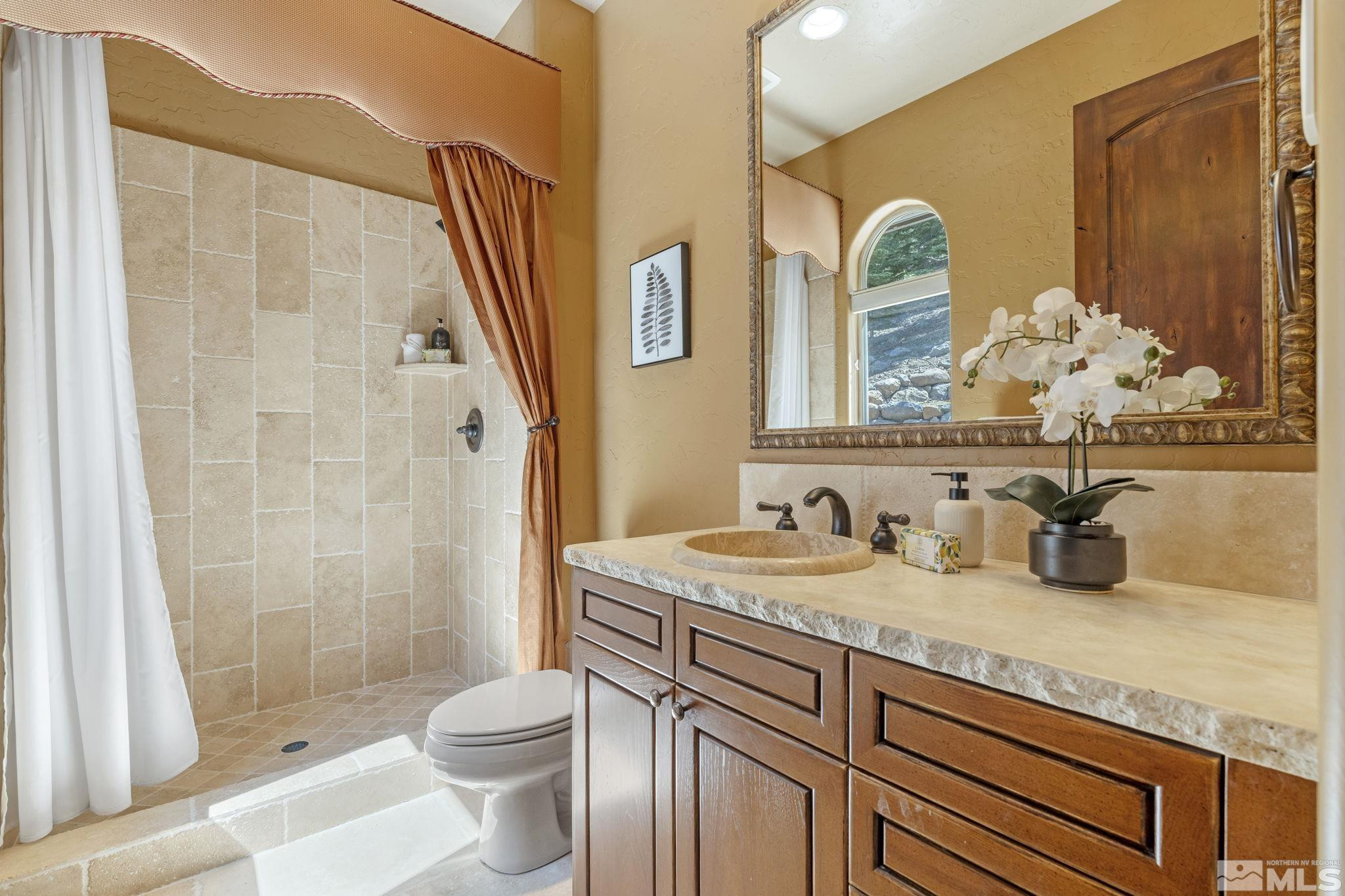 115 W Jeffrey Pine Road