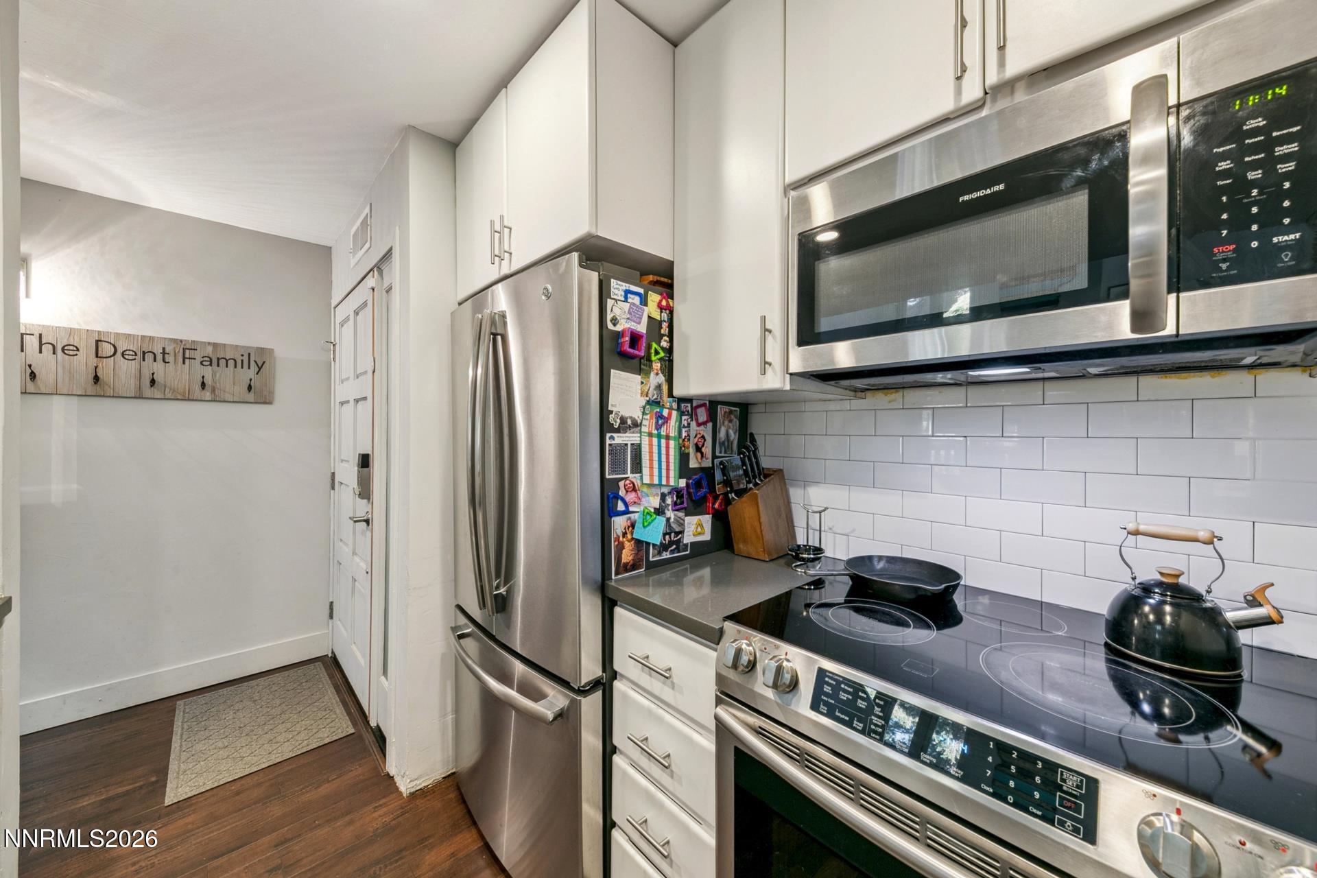 120 Country Club Drive Unit 3