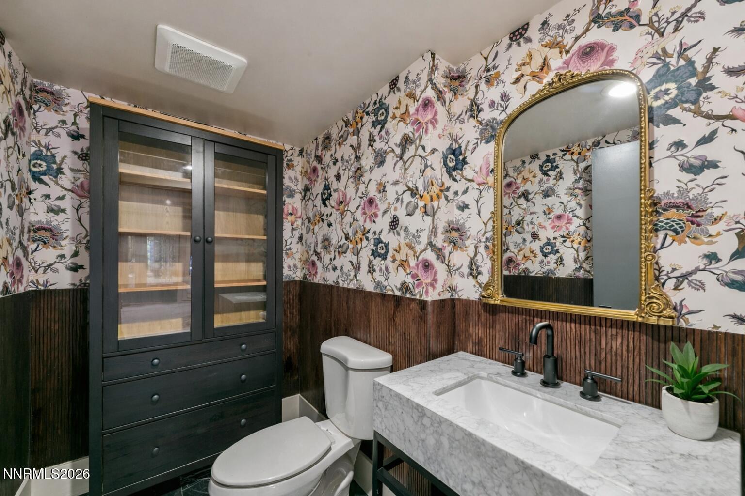 120 Country Club Drive Unit 3