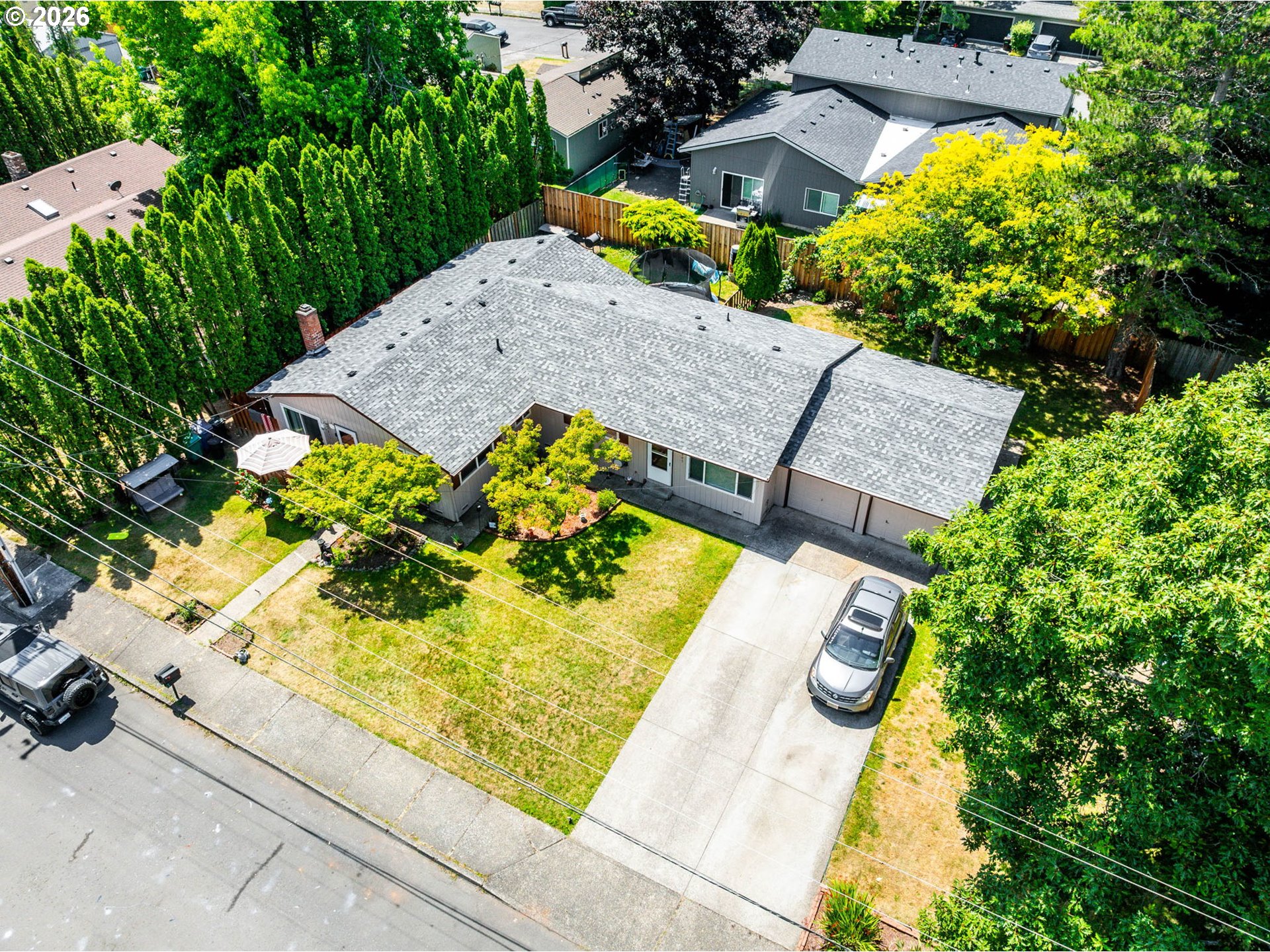 805 SE RENE AVE