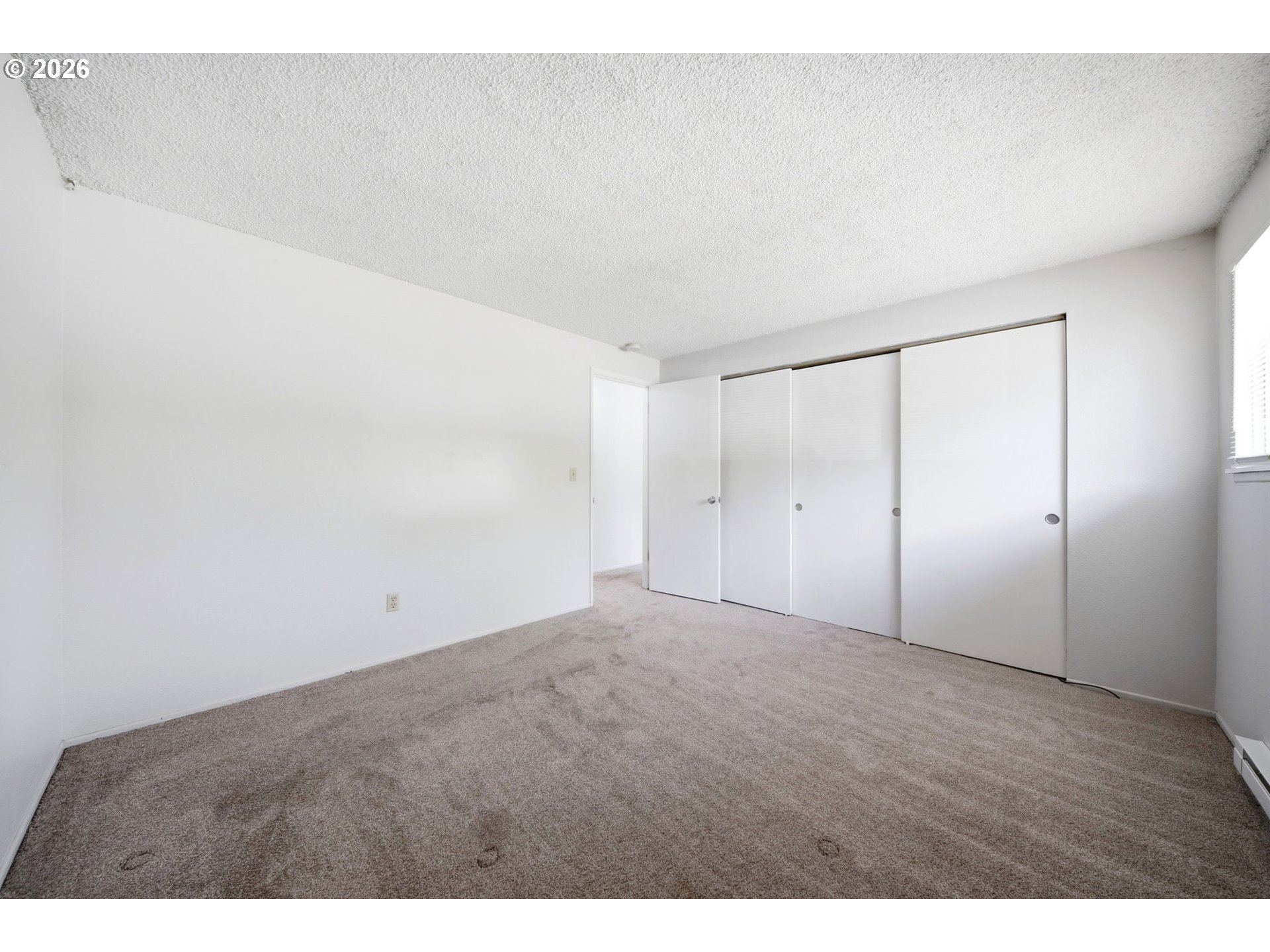 805 SE RENE AVE