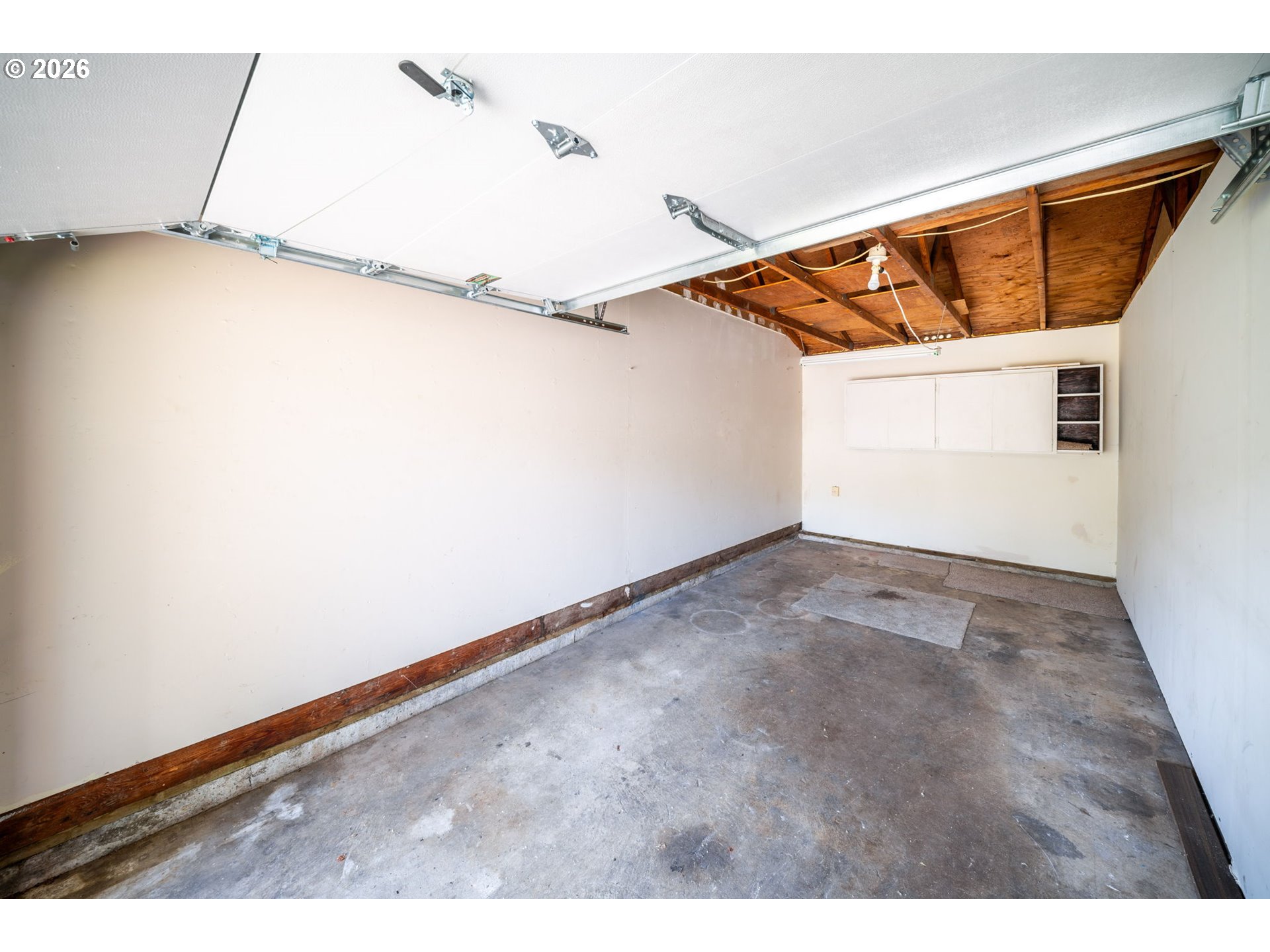805 SE RENE AVE
