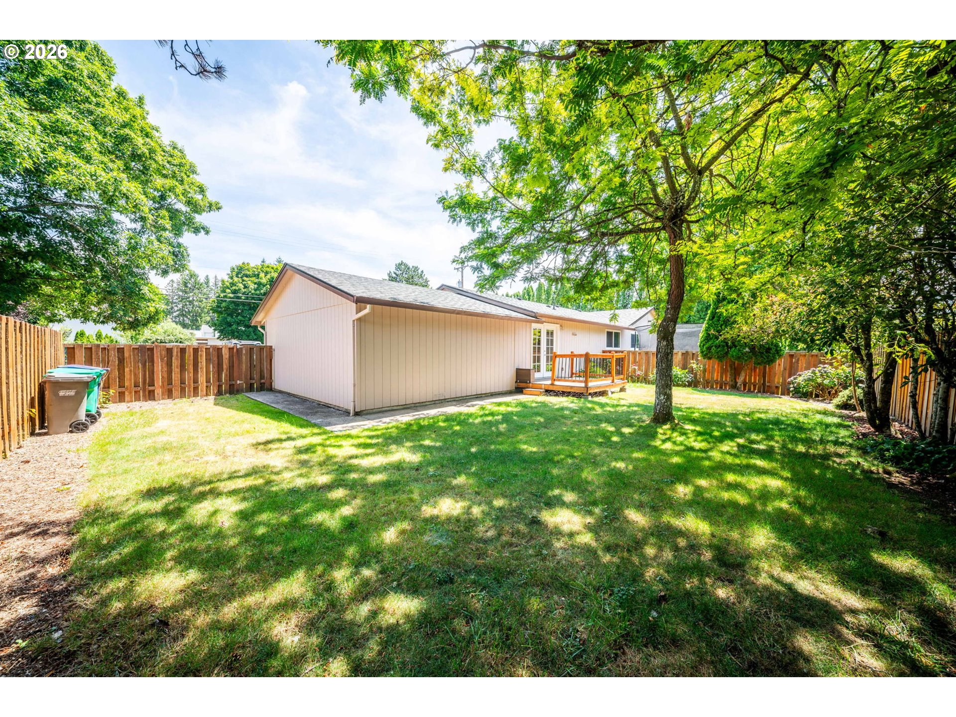 805 SE RENE AVE