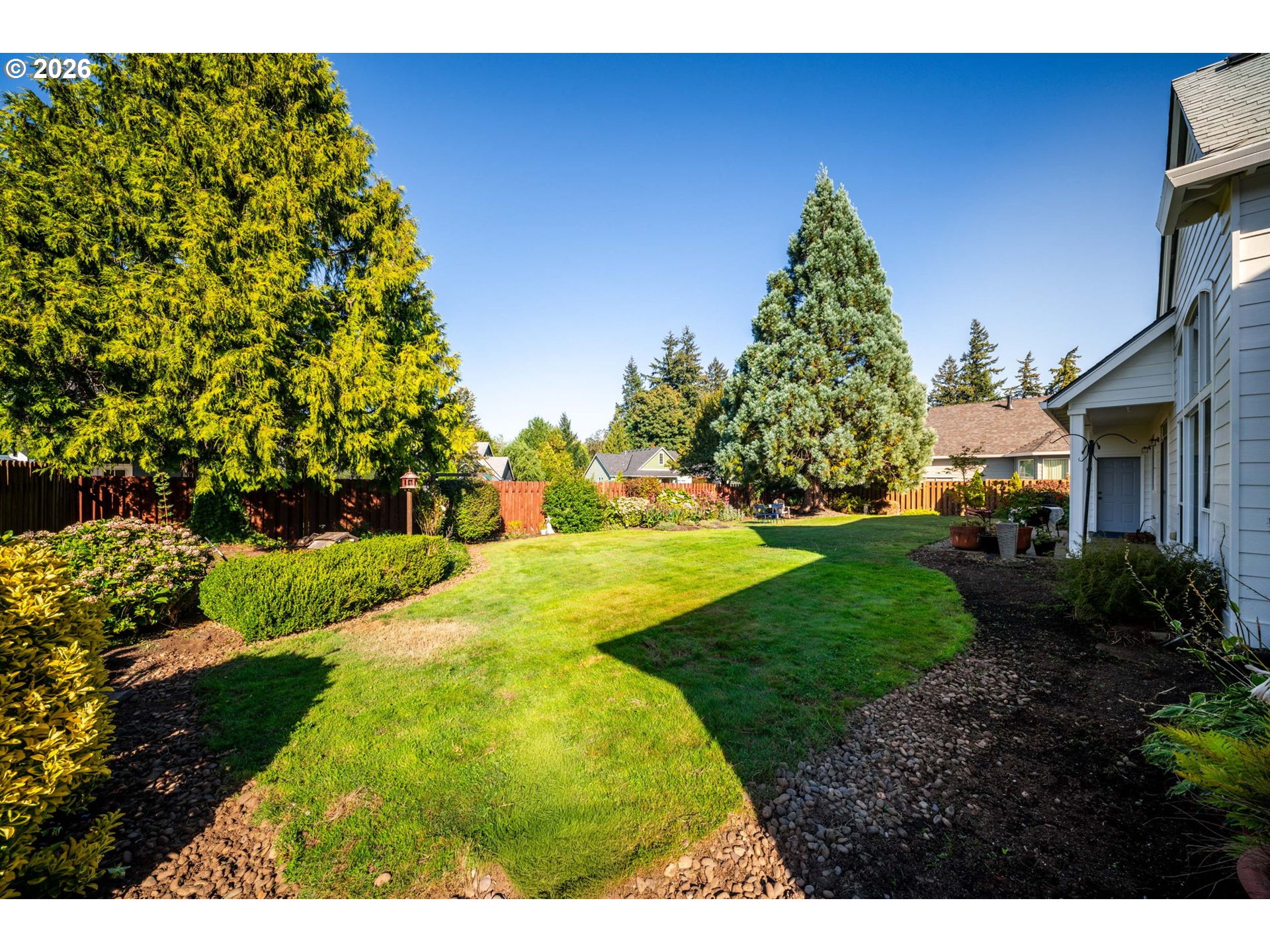 12132 HAZEL PARK DR