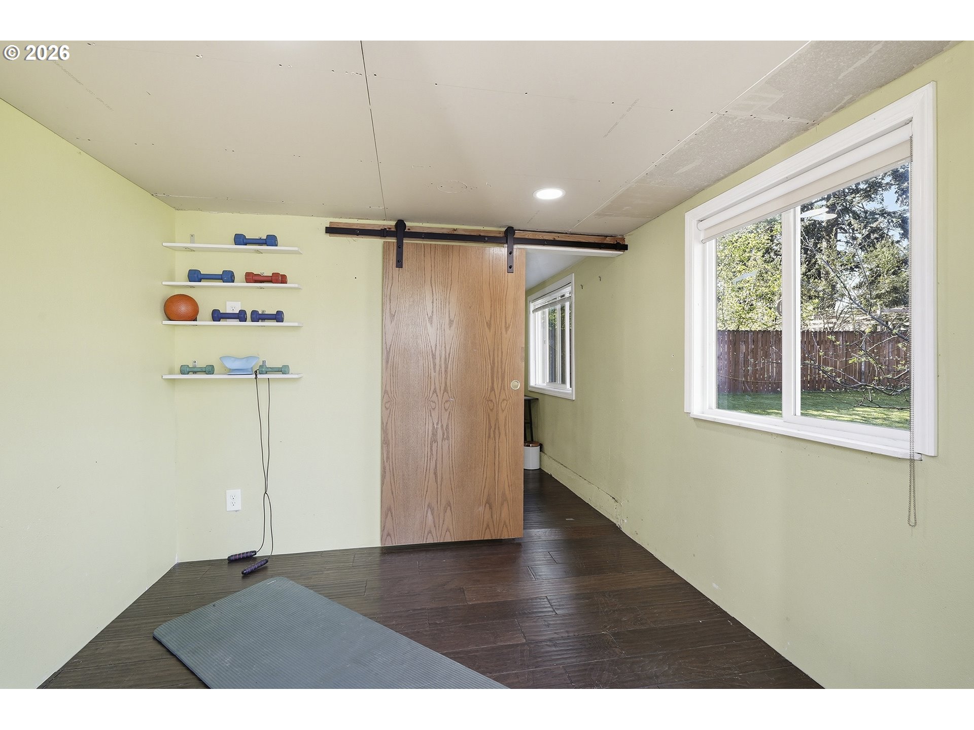 131 CHERRY AVE
