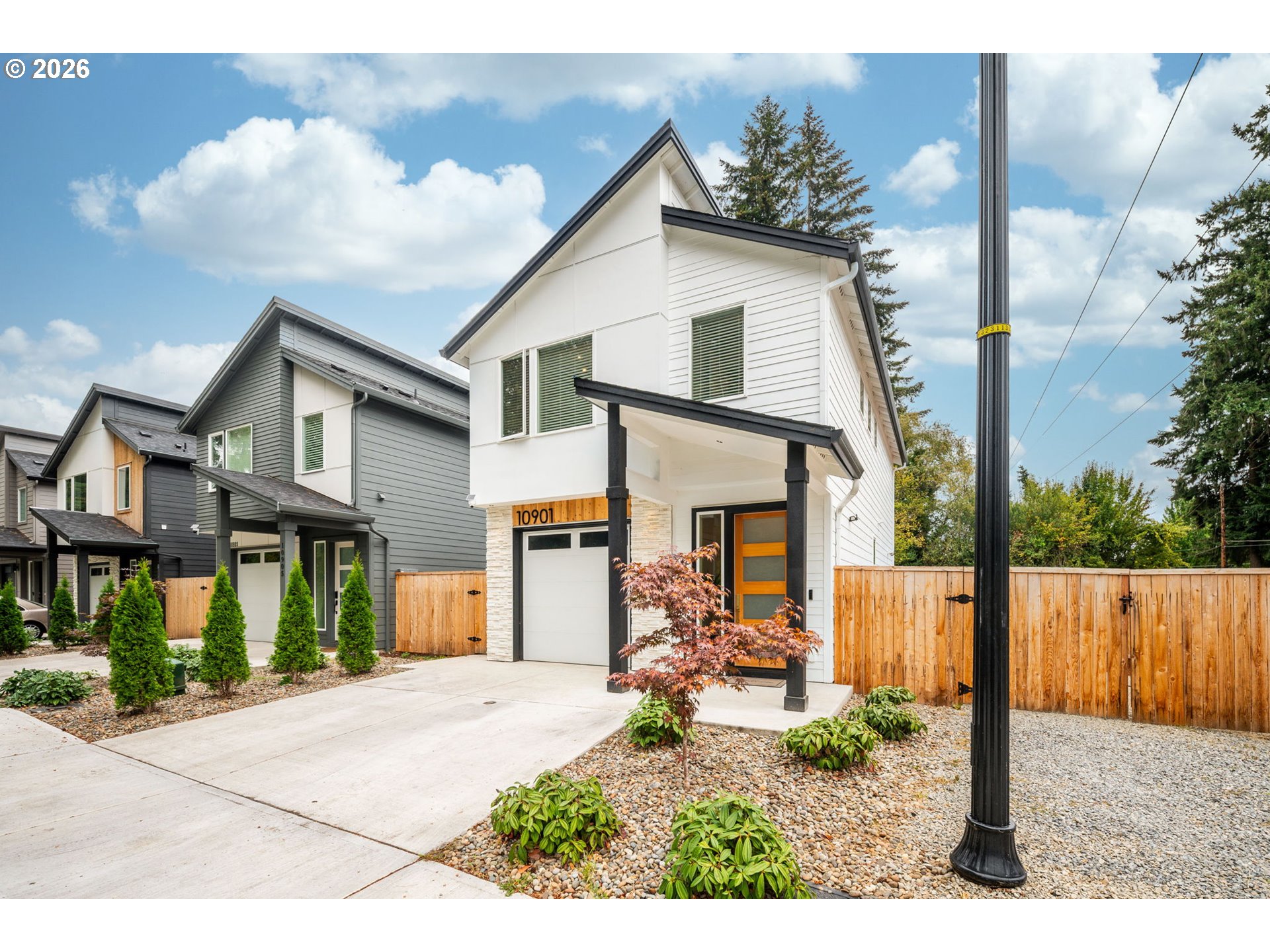 10901 NE 64TH CT