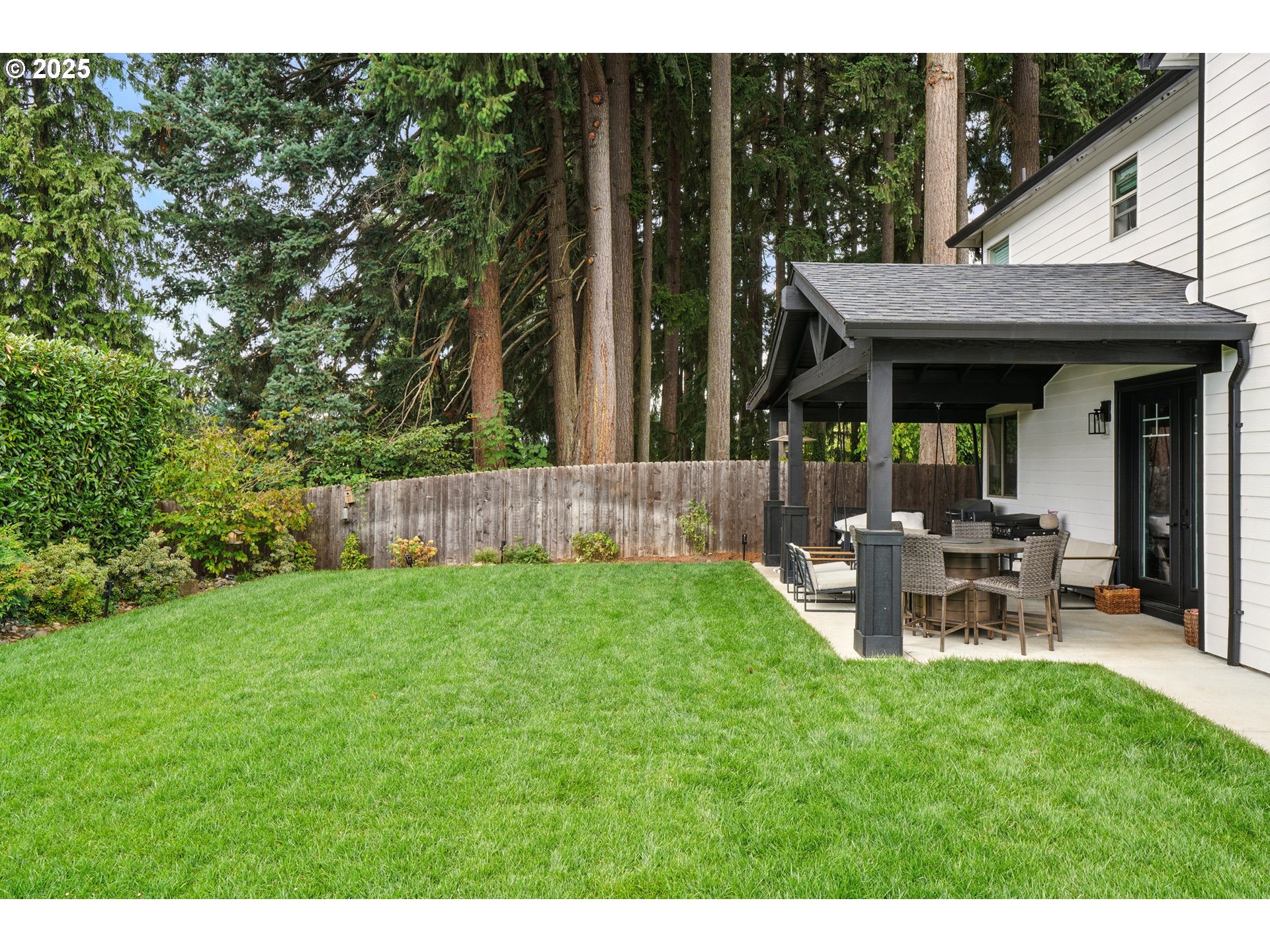 5803 NE 125TH CIR
