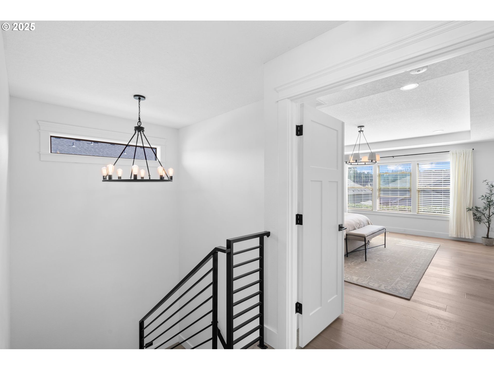 5803 NE 125TH CIR
