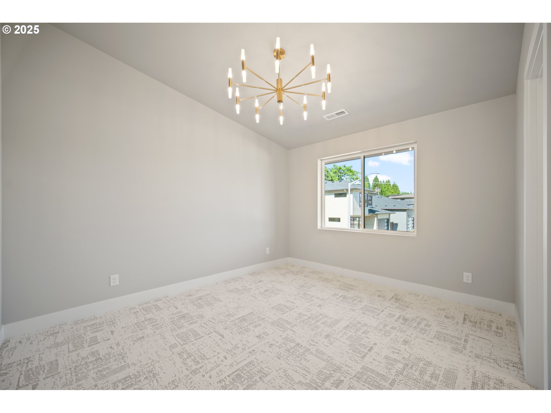 10703 SE 13TH CIR