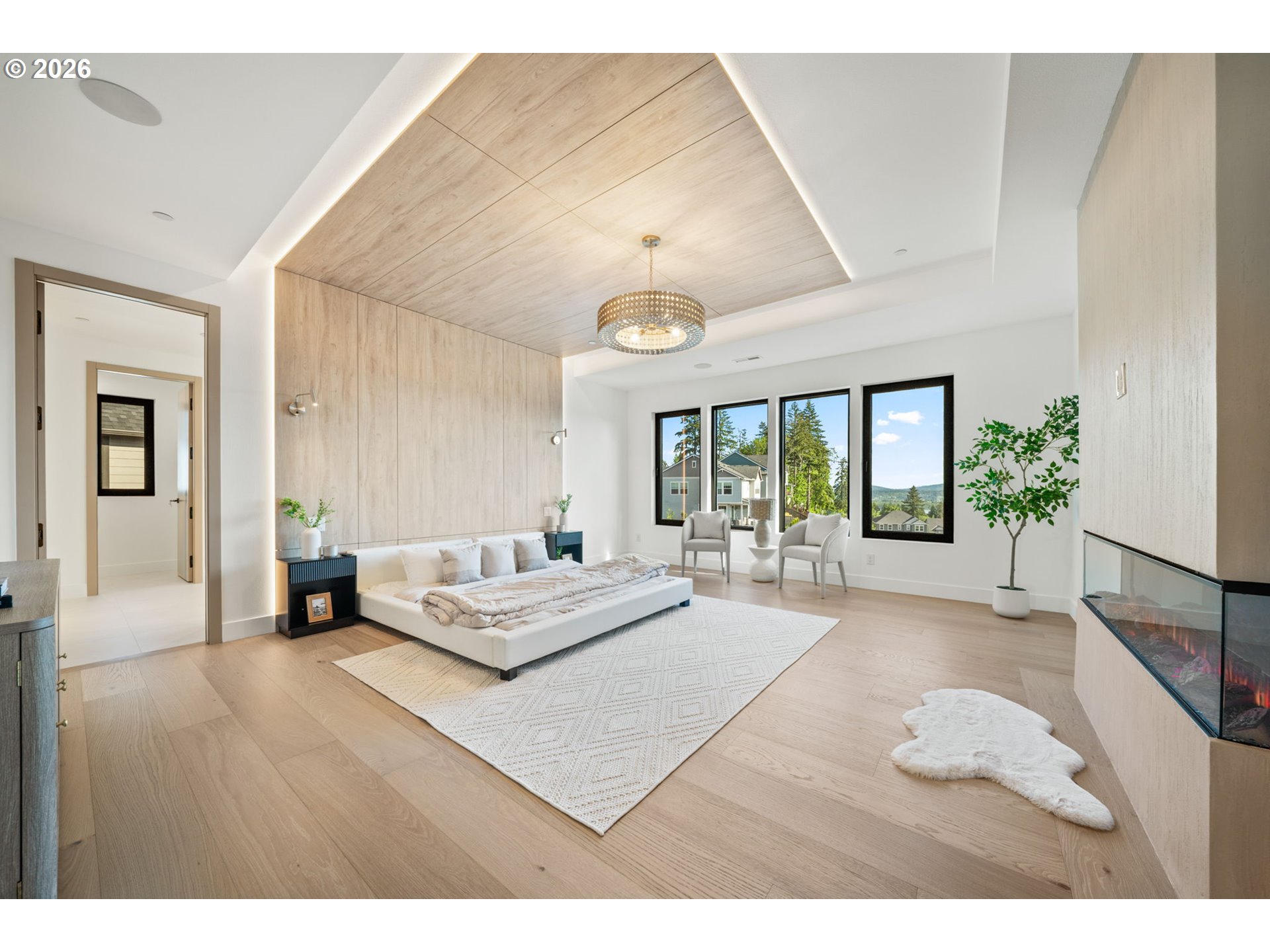 989 W MAGNOLIA LOOP