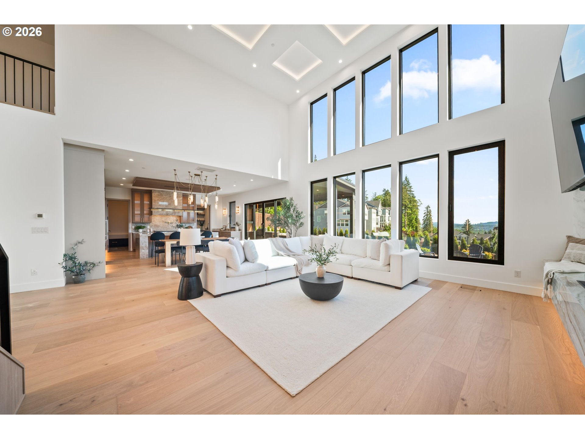 989 W MAGNOLIA LOOP