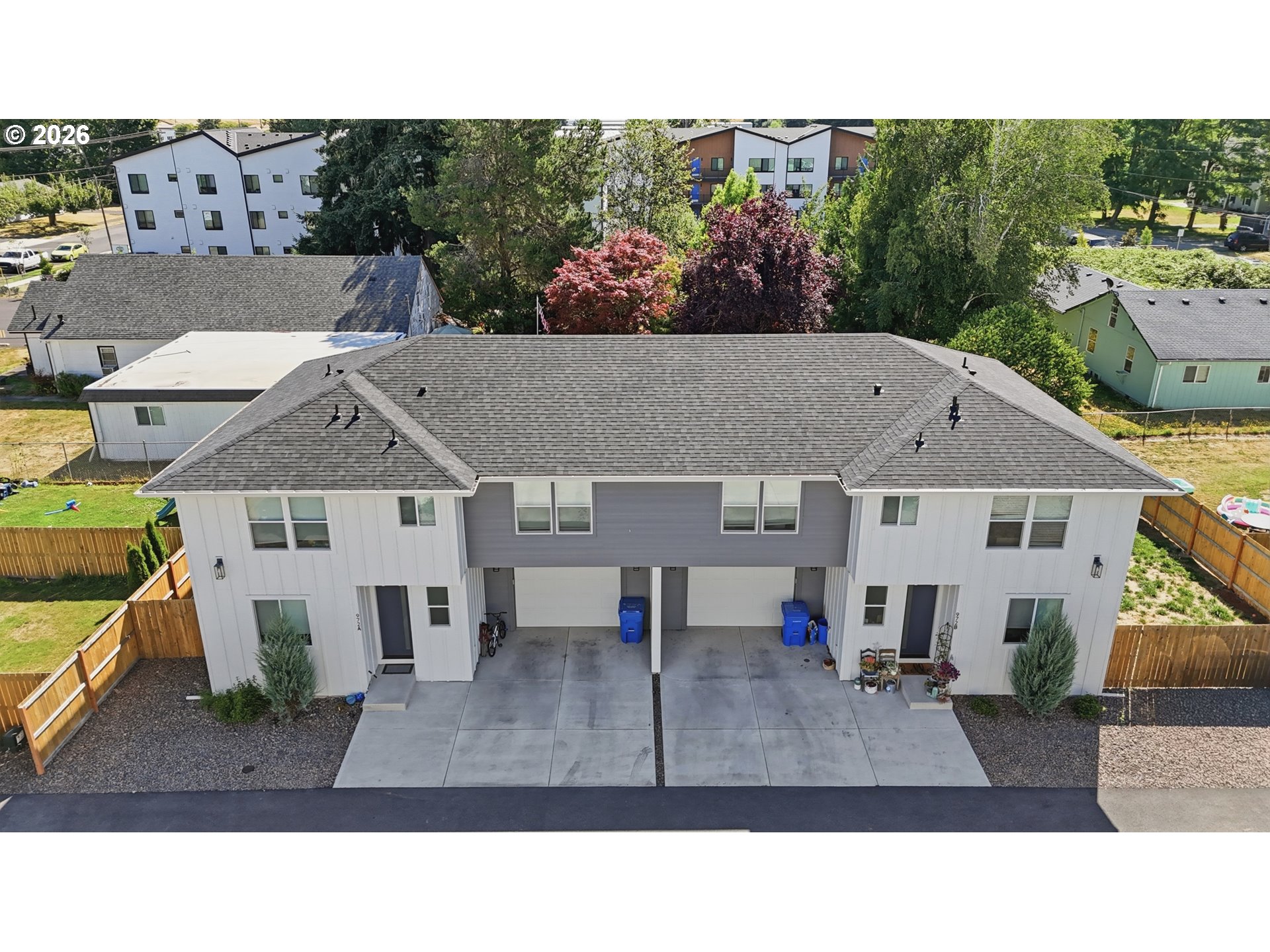 950 WALNUT ST